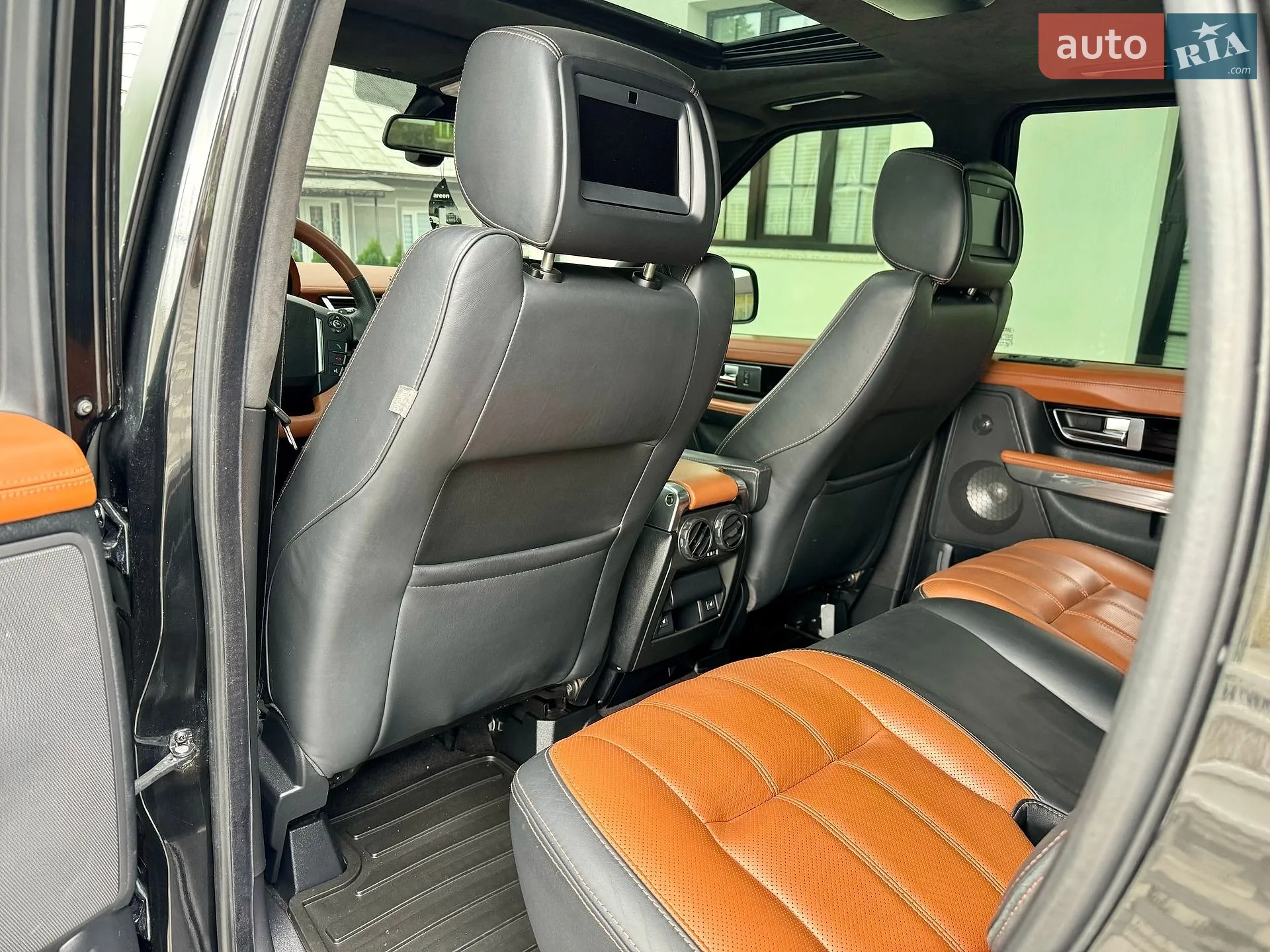 2011 Land Rover Range Rover - мініатюра 36