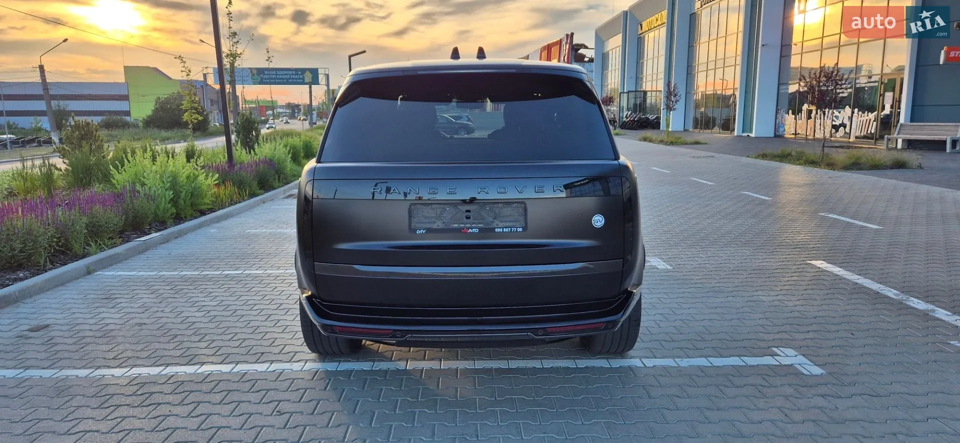 2023 Land Rover Range Rover - мініатюра 9