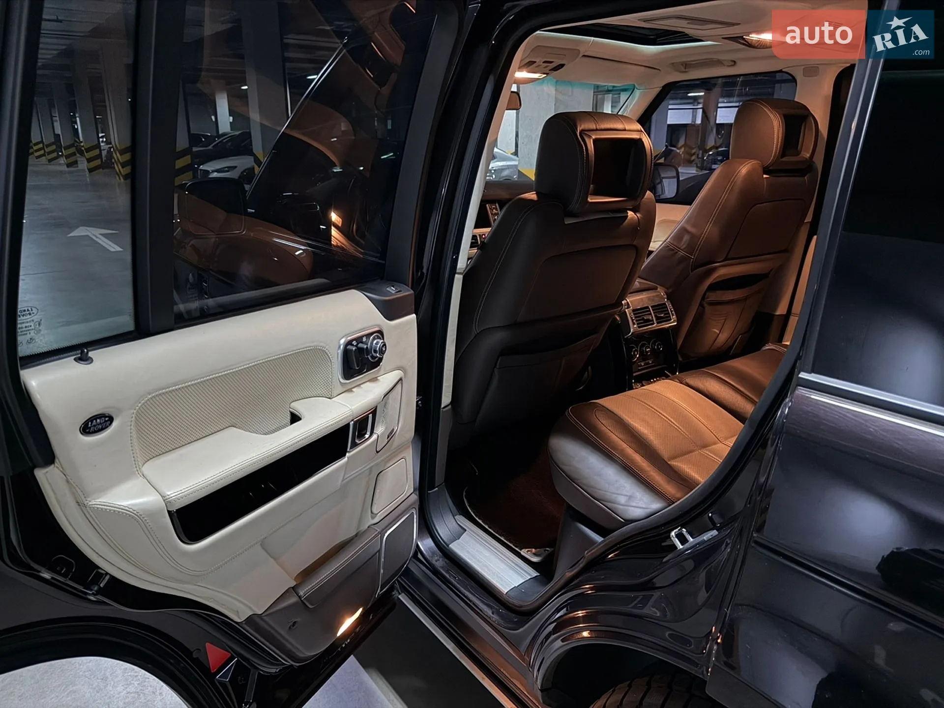 2011 Land Rover Range Rover - мініатюра 27