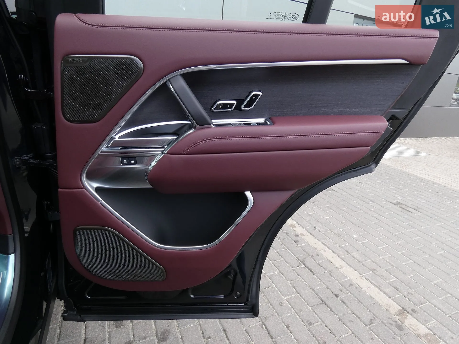 2026 Land Rover Range Rover - мініатюра 14