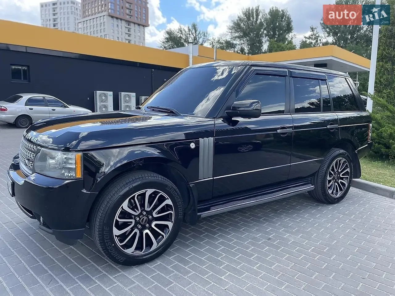 2010 Land Rover Range Rover - мініатюра 23