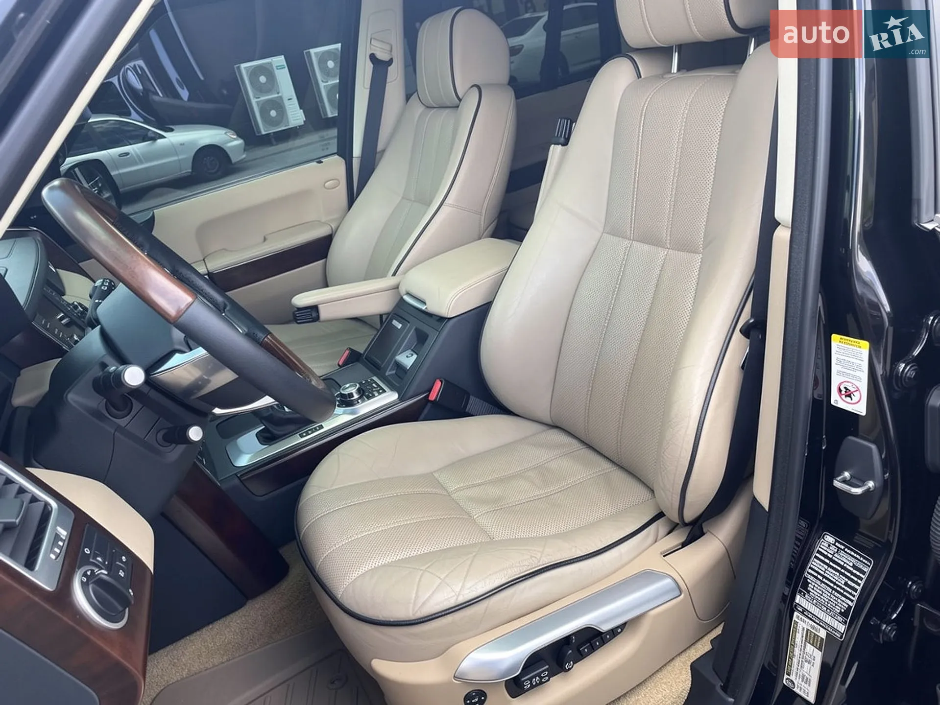 2010 Land Rover Range Rover - мініатюра 5