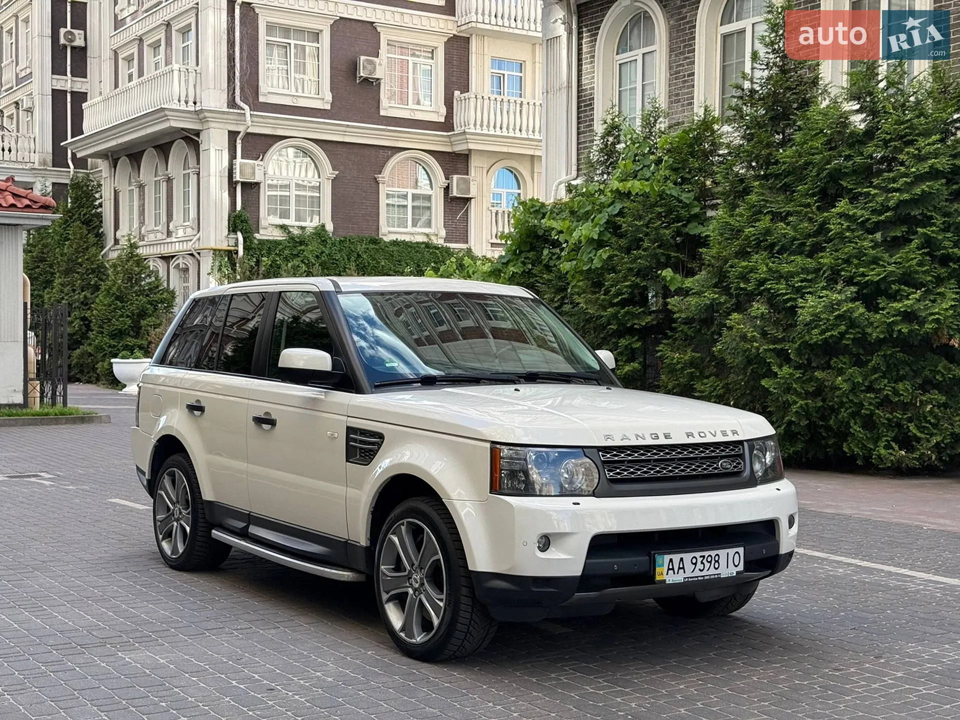 2010 Land Rover Range Rover - мініатюра 10