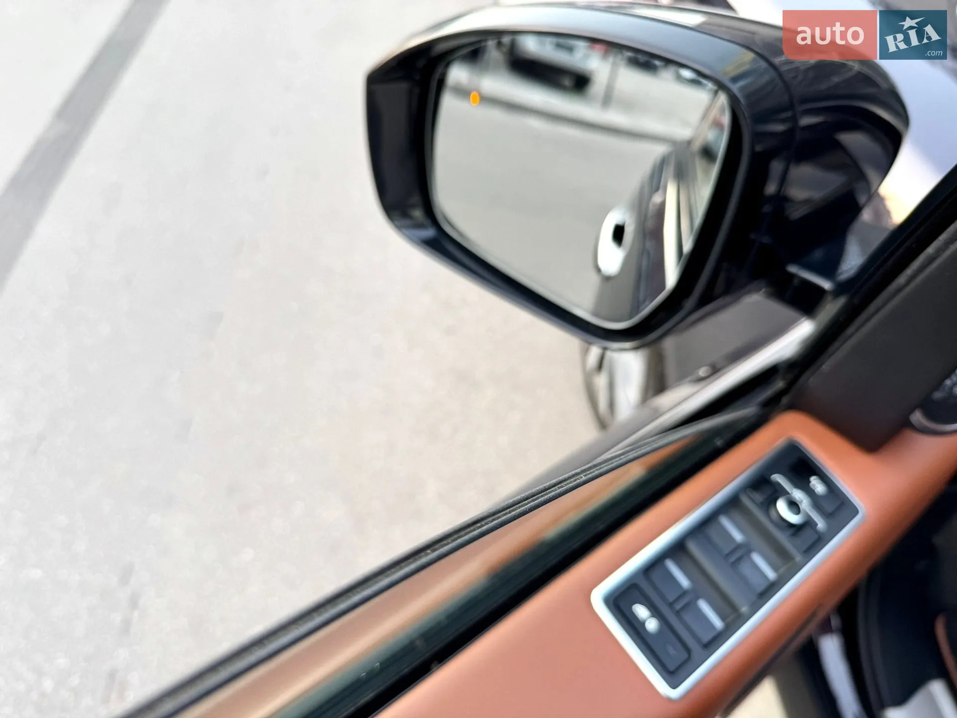 2013 Land Rover Range Rover - мініатюра 30
