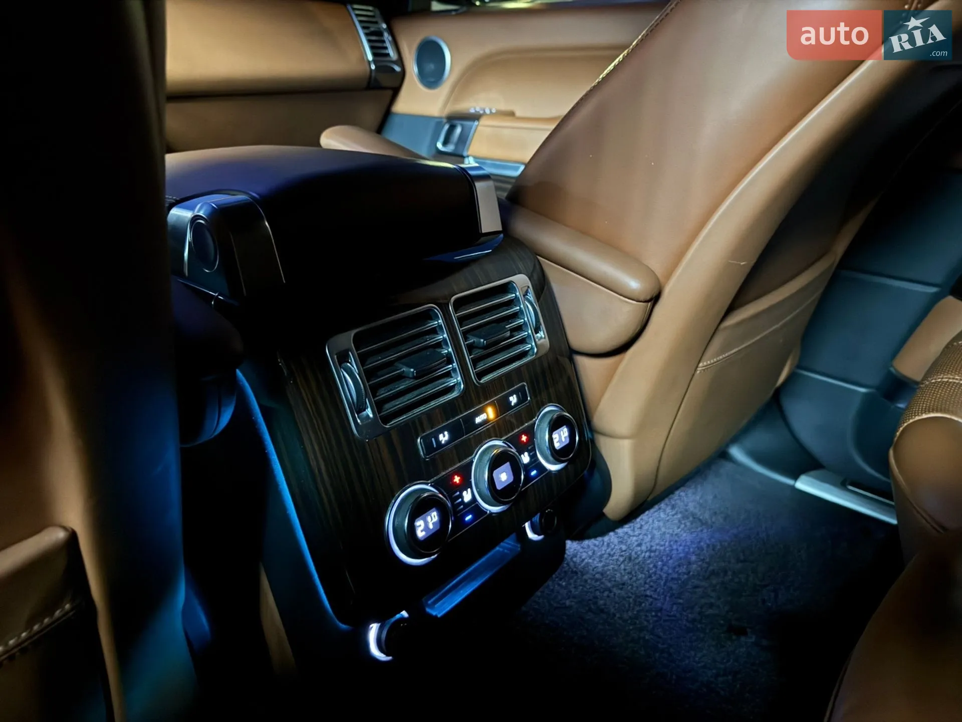 2013 Land Rover Range Rover - мініатюра 136