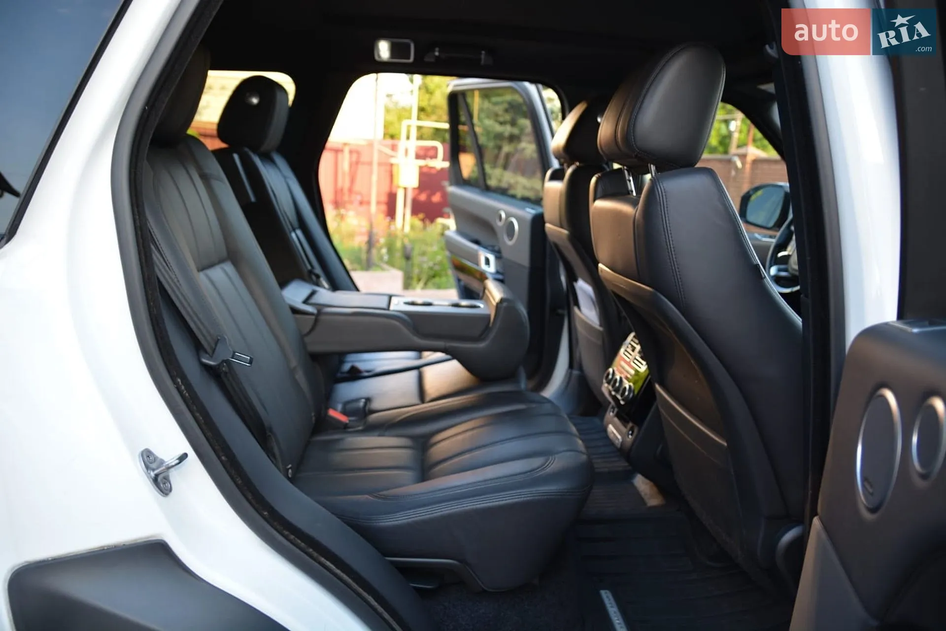 2015 Land Rover Range Rover - мініатюра 9