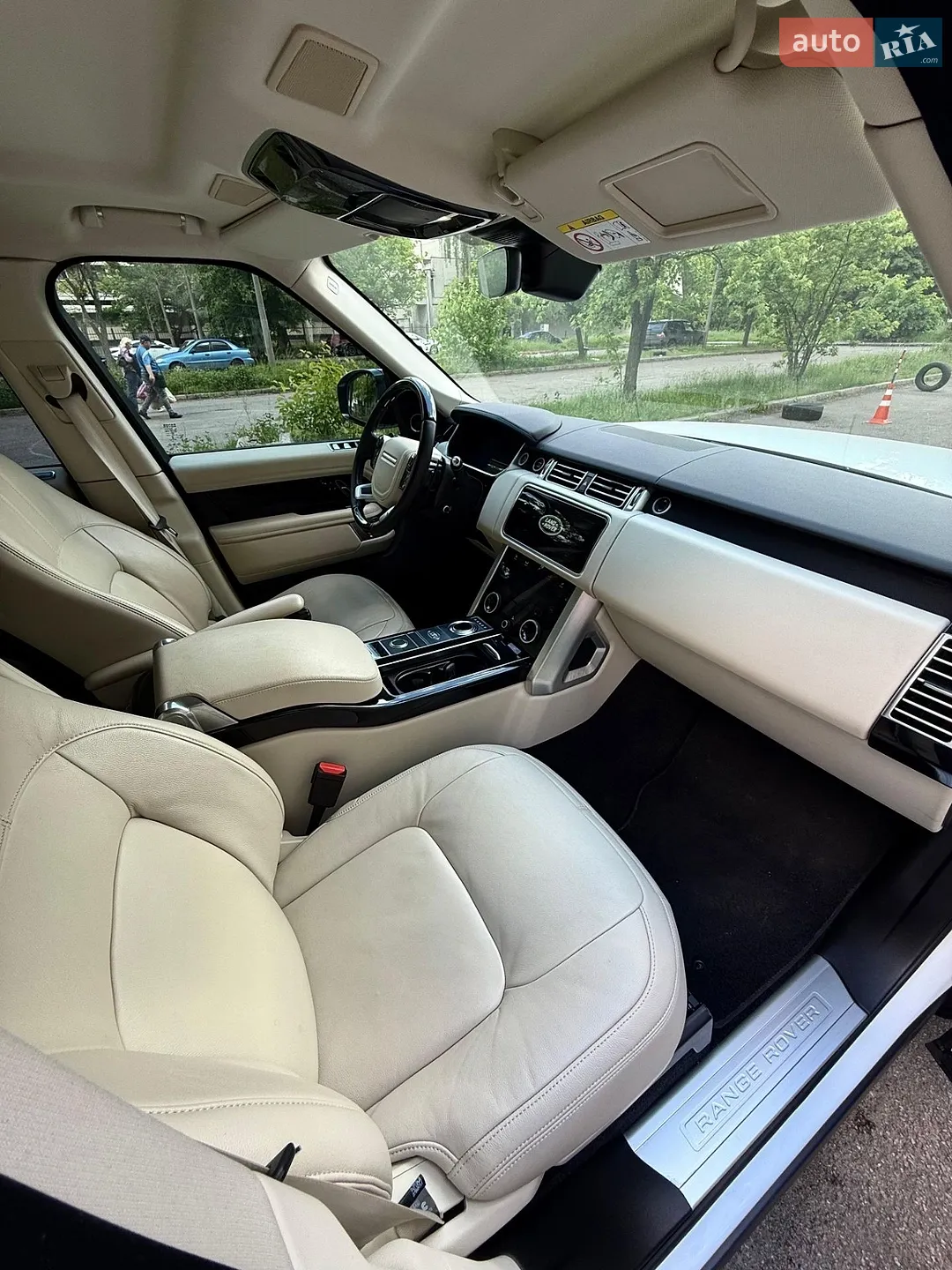 2021 Land Rover Range Rover - мініатюра 27