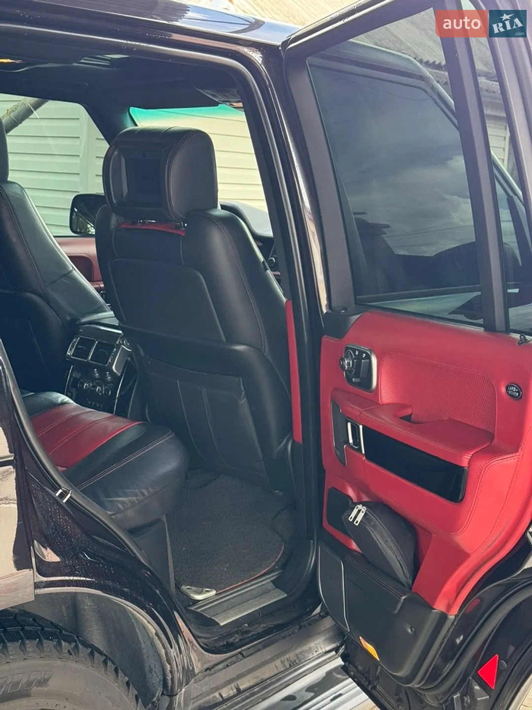 2011 Land Rover Range Rover - мініатюра 11