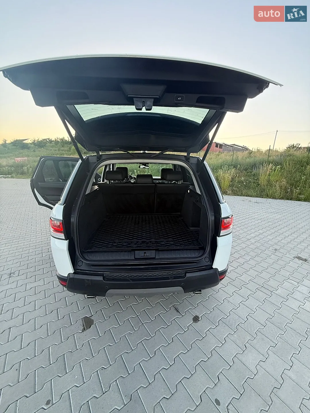 2015 Land Rover Range Rover - мініатюра 18