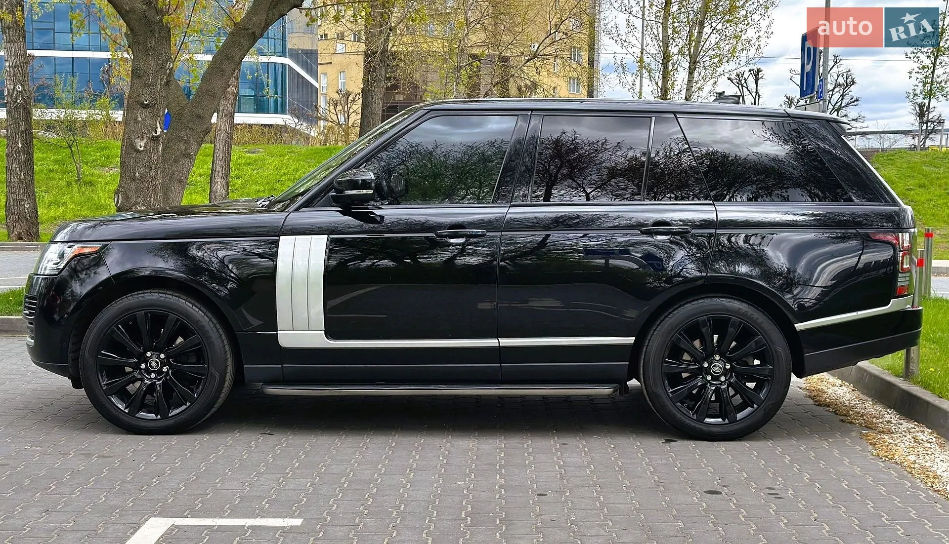2017 Land Rover Range Rover - мініатюра 4