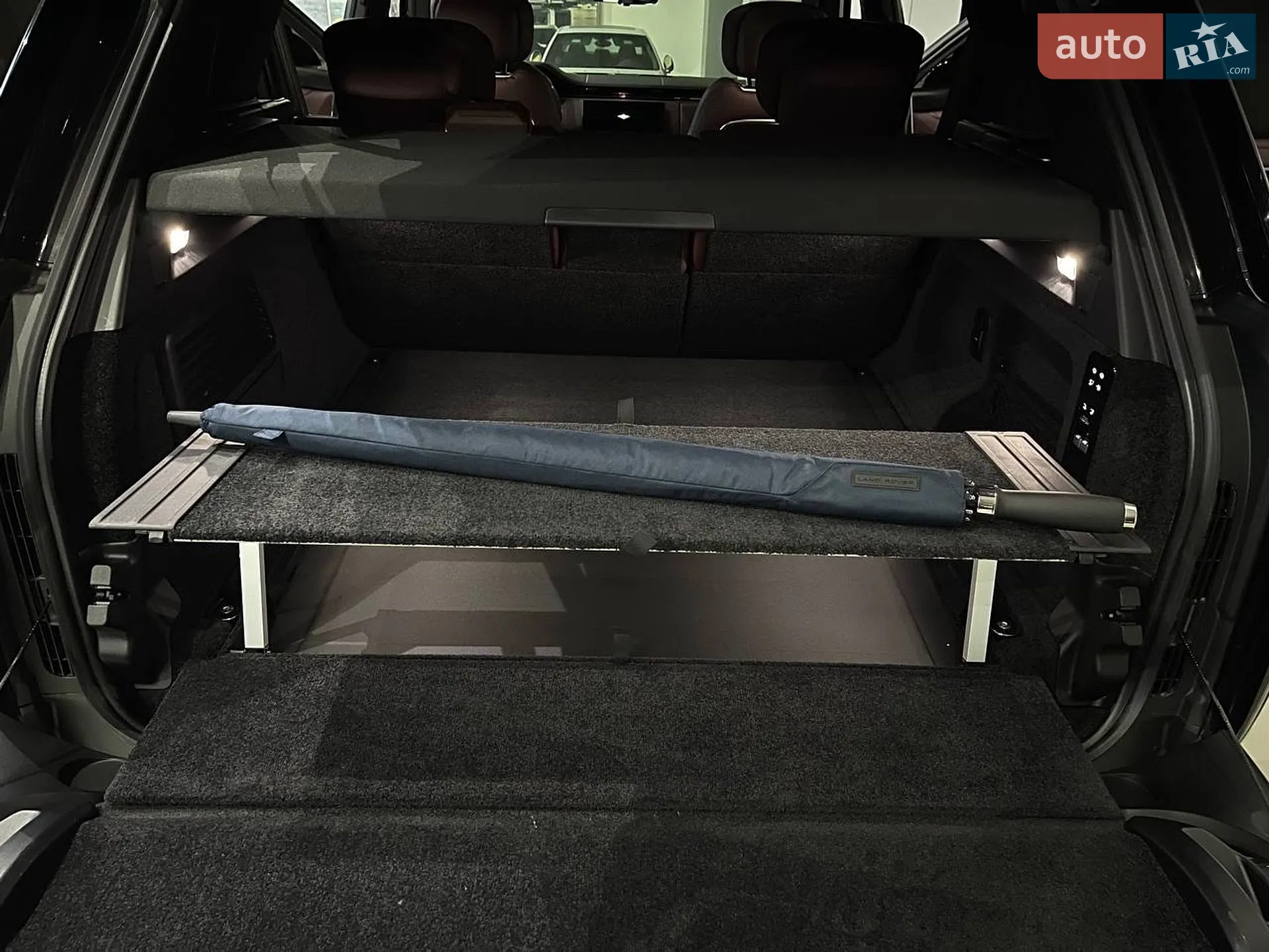 2023 Land Rover Range Rover - мініатюра 34