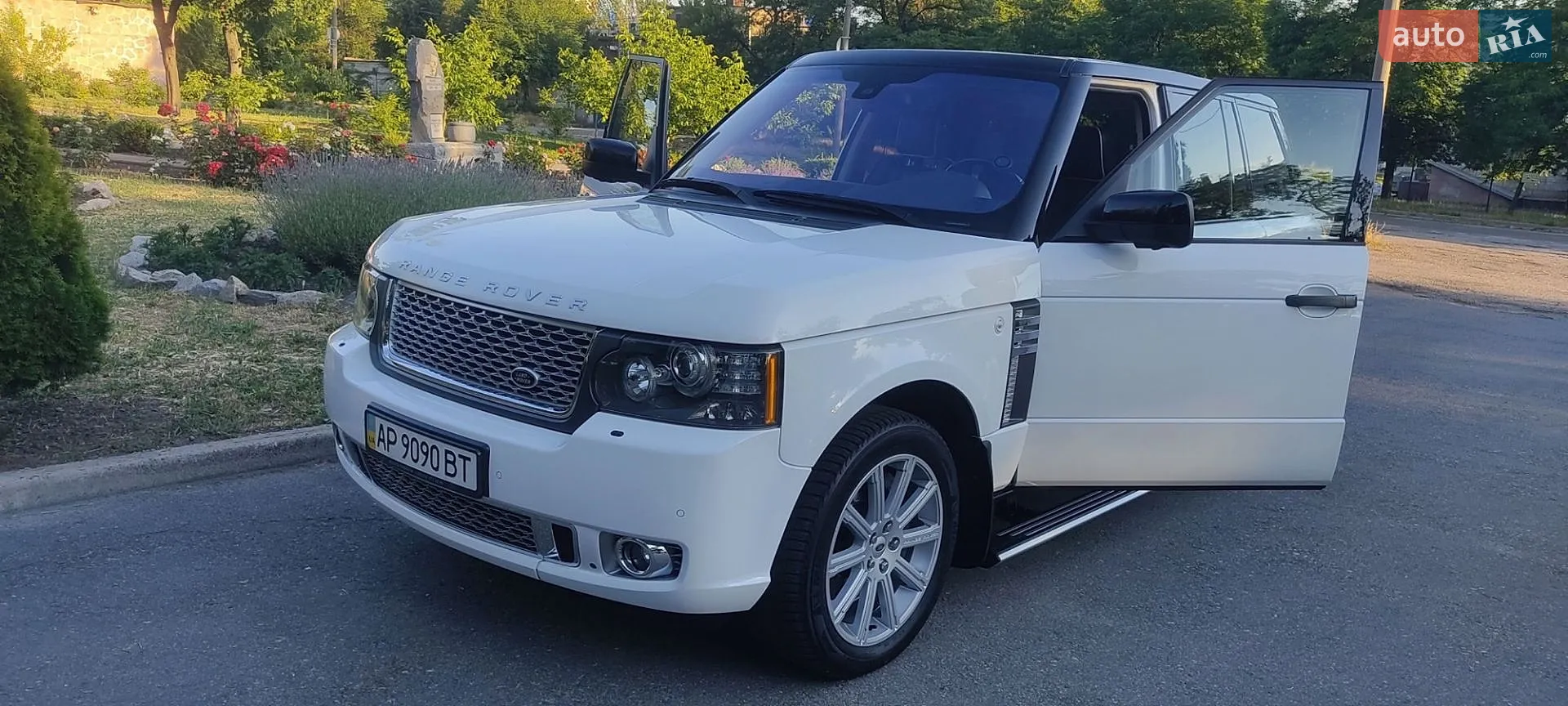 2011 Land Rover Range Rover - мініатюра 37