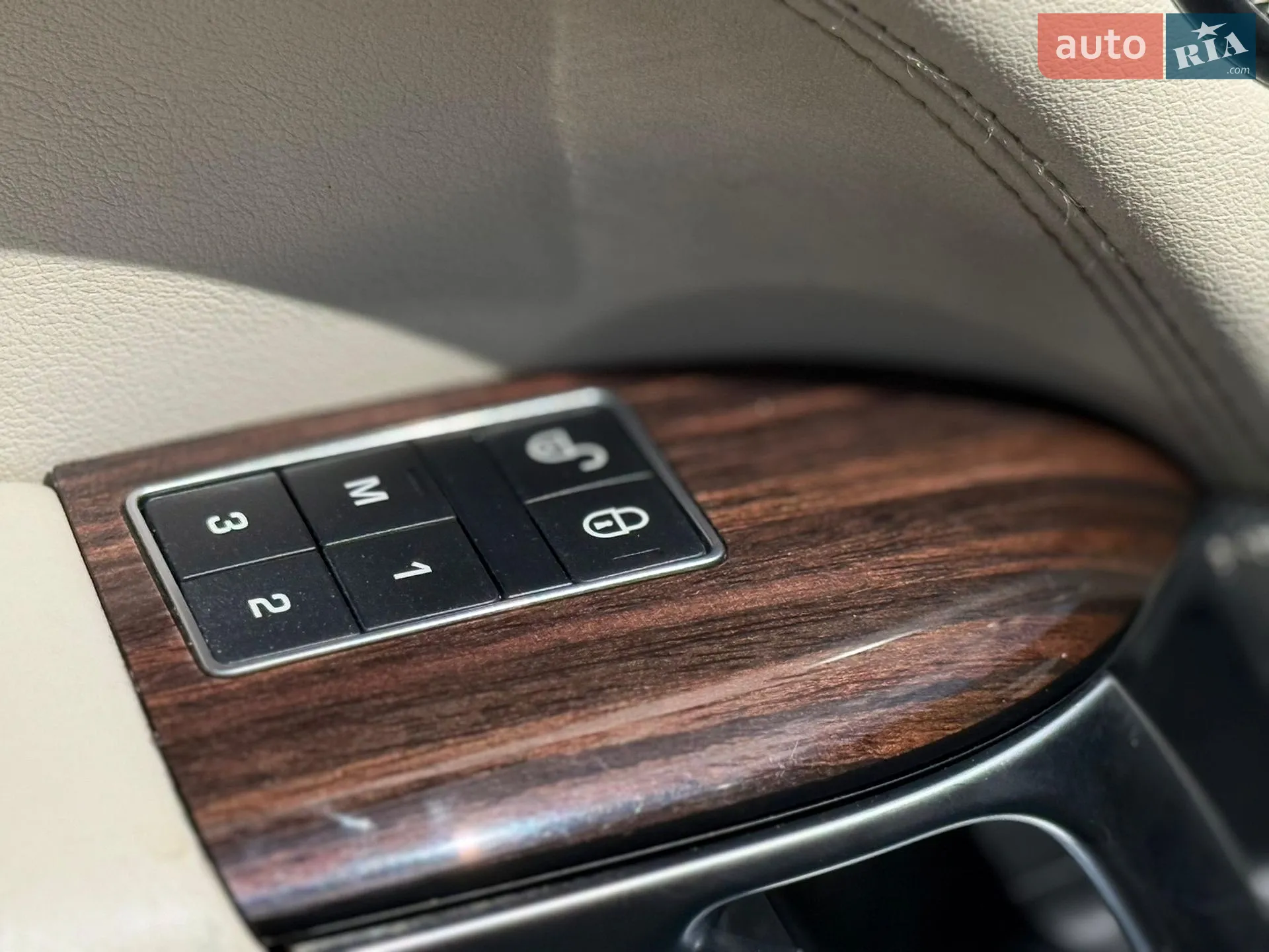 2017 Land Rover Range Rover - мініатюра 24