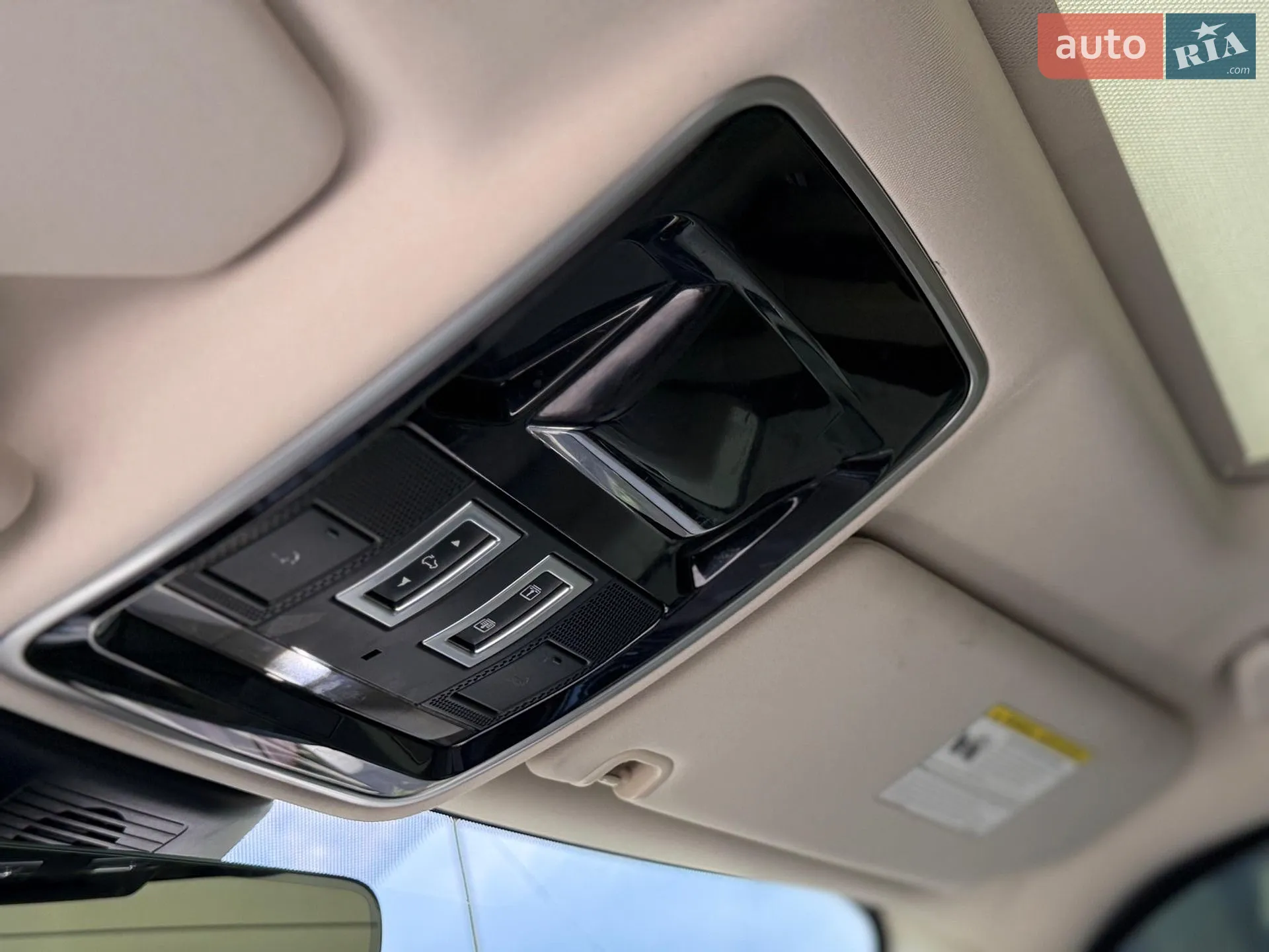 2017 Land Rover Range Rover - мініатюра 26