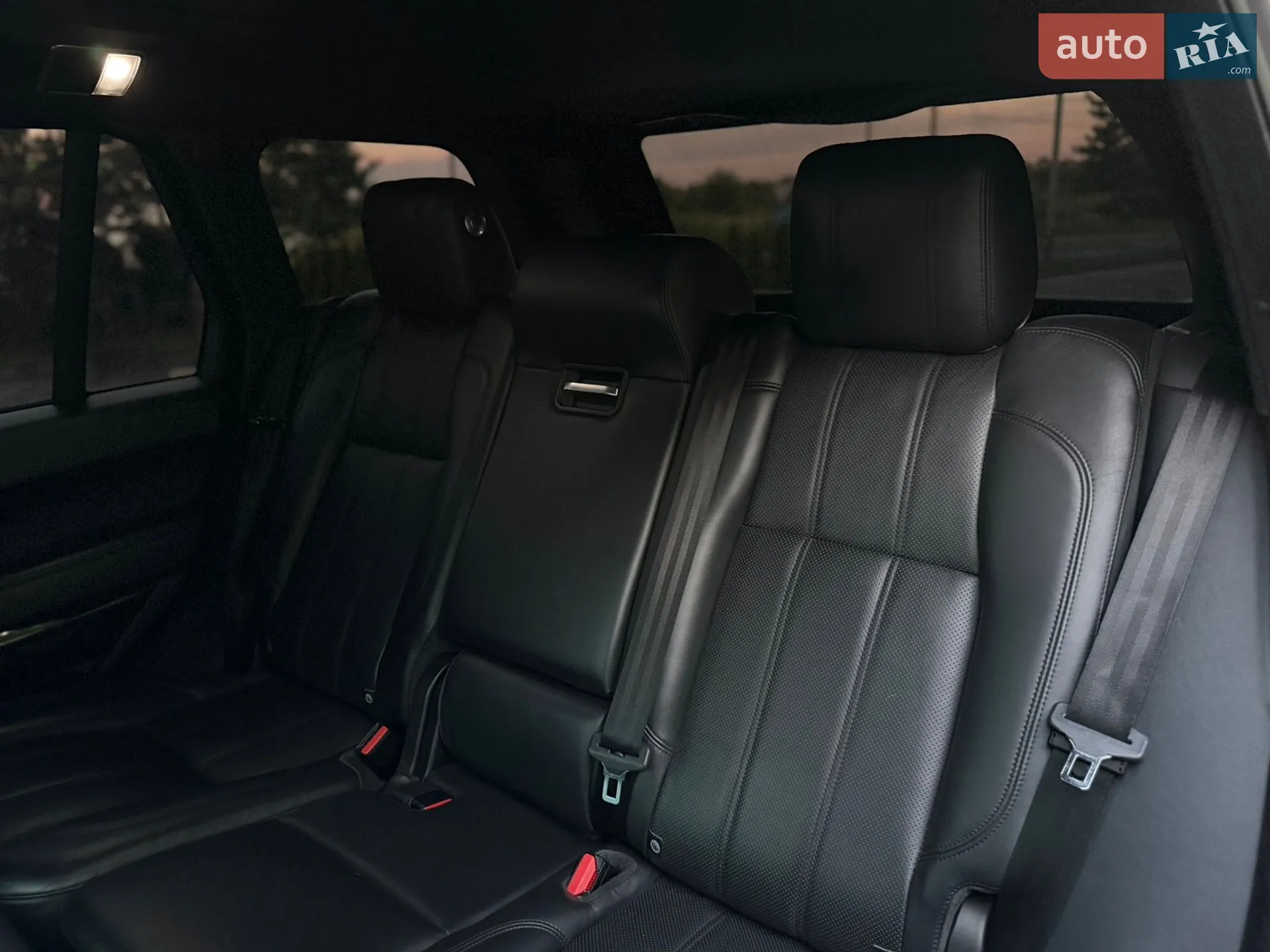 2014 Land Rover Range Rover - мініатюра 32