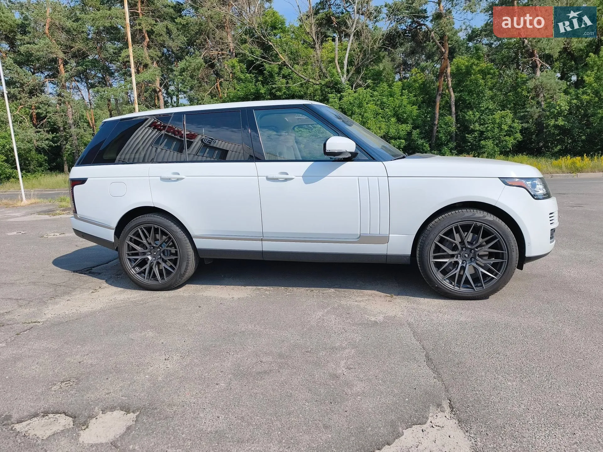 2017 Land Rover Range Rover - мініатюра 4