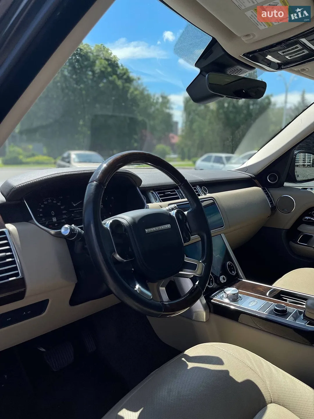 2020 Land Rover Range Rover - мініатюра 15