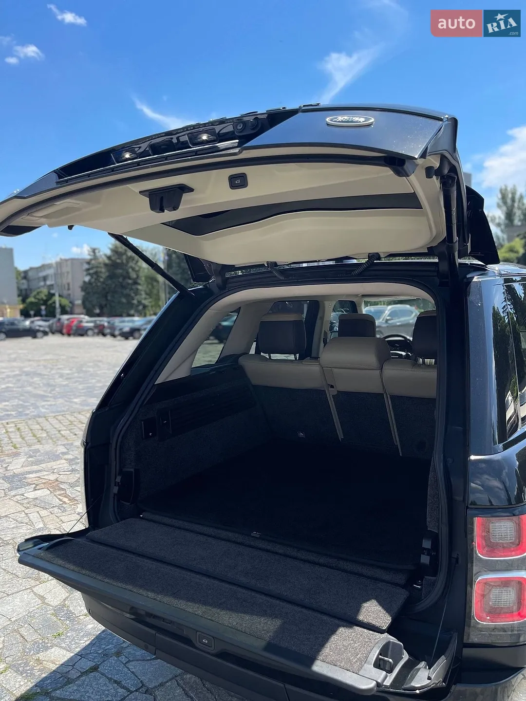 2020 Land Rover Range Rover - мініатюра 24