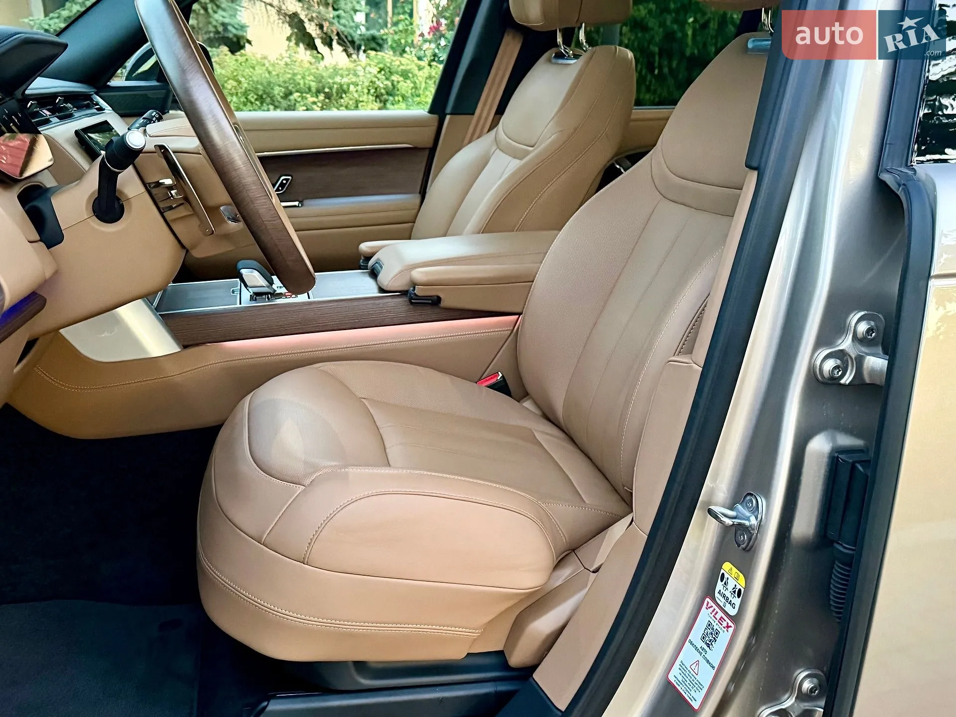2025 Land Rover Range Rover - мініатюра 70