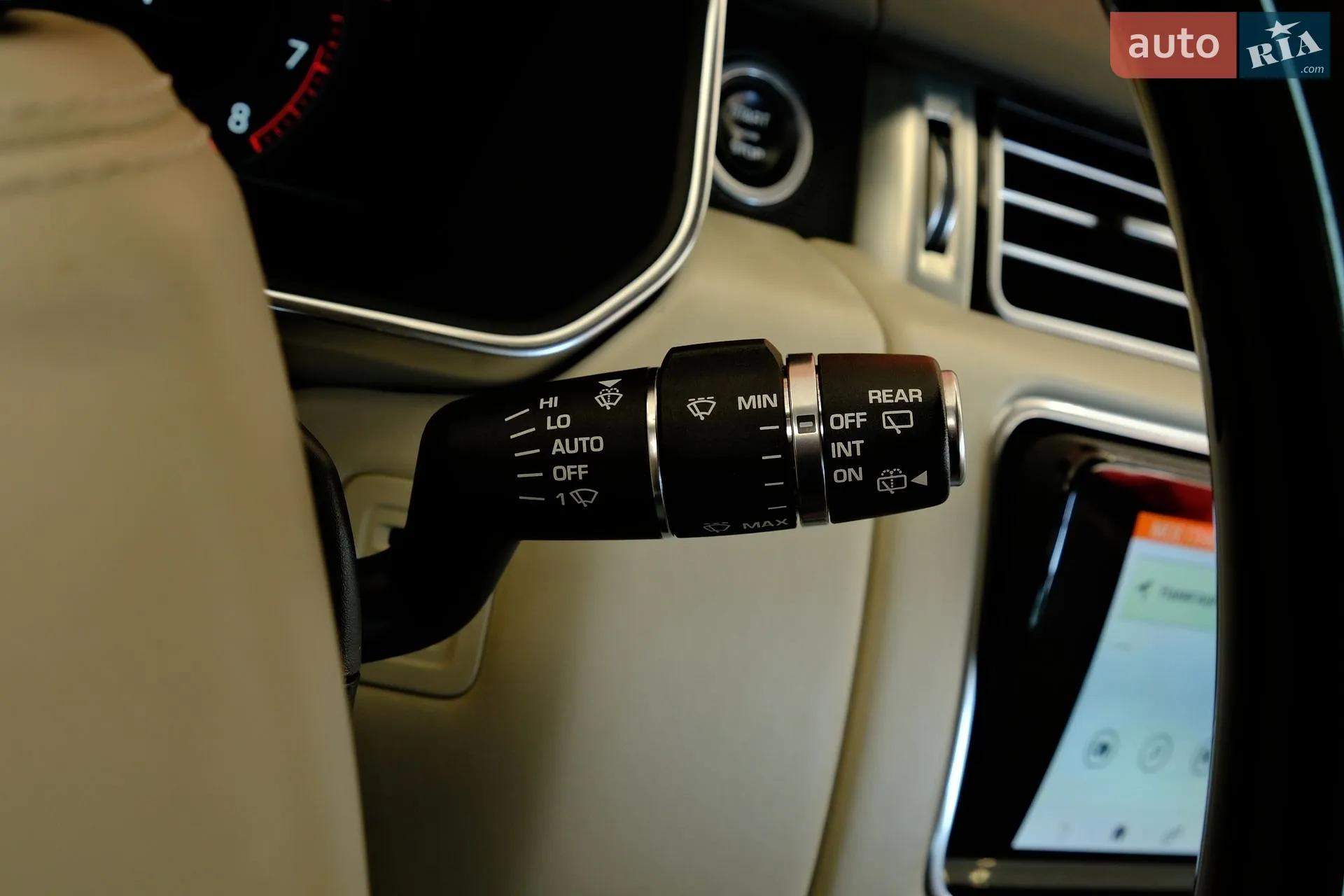 2019 Land Rover Range Rover - мініатюра 21