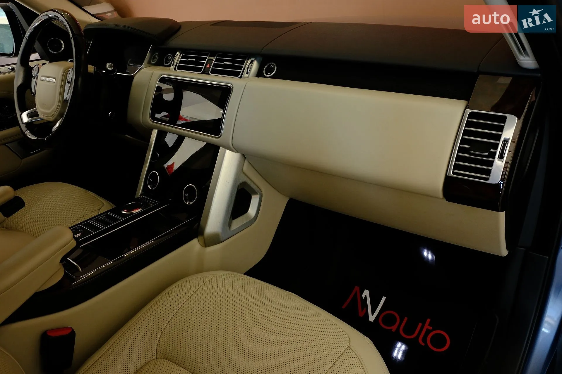 2019 Land Rover Range Rover - мініатюра 39