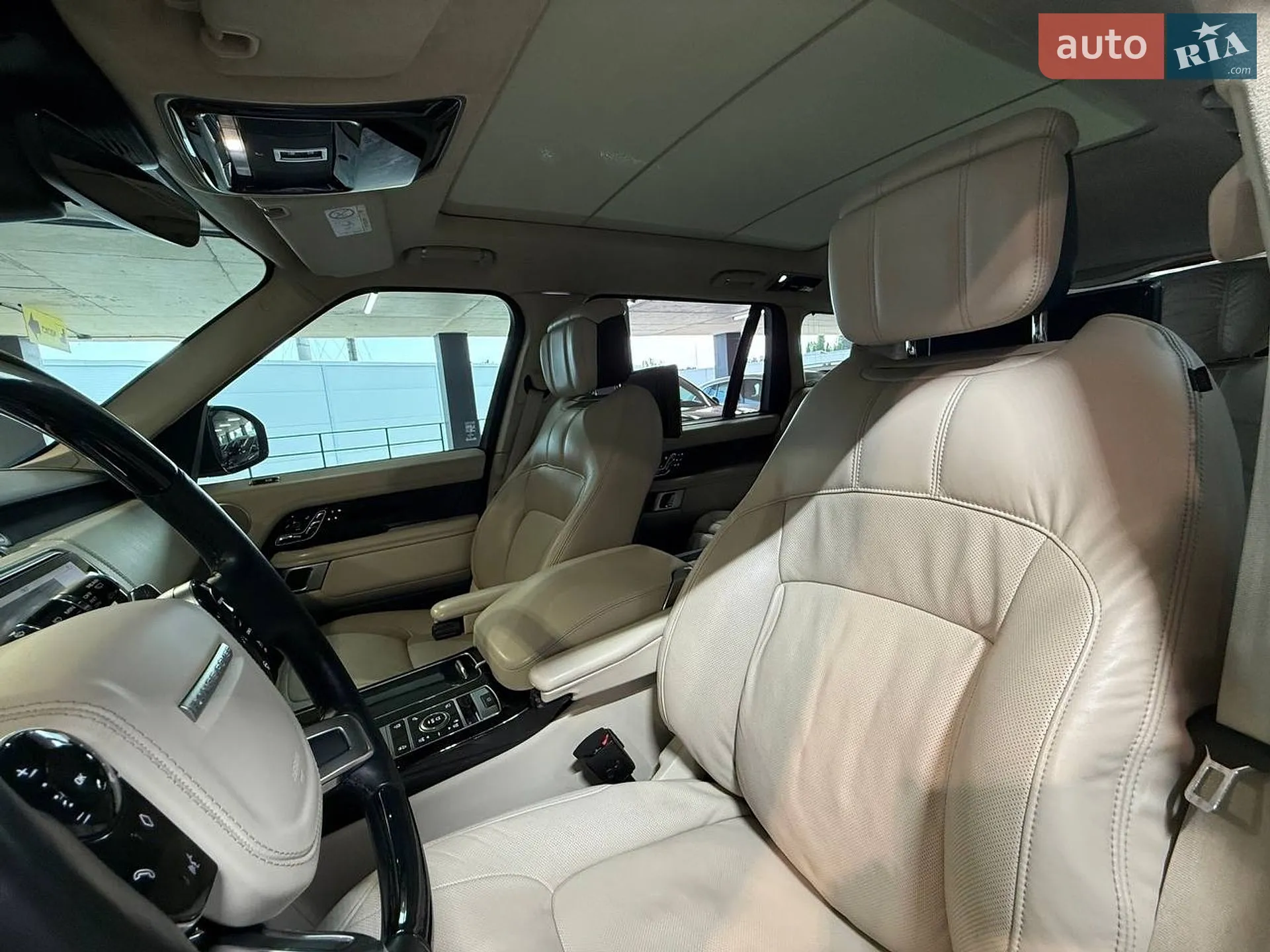 2019 Land Rover Range Rover - мініатюра 47