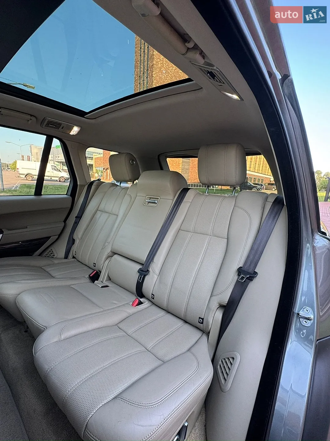 2015 Land Rover Range Rover - мініатюра 25