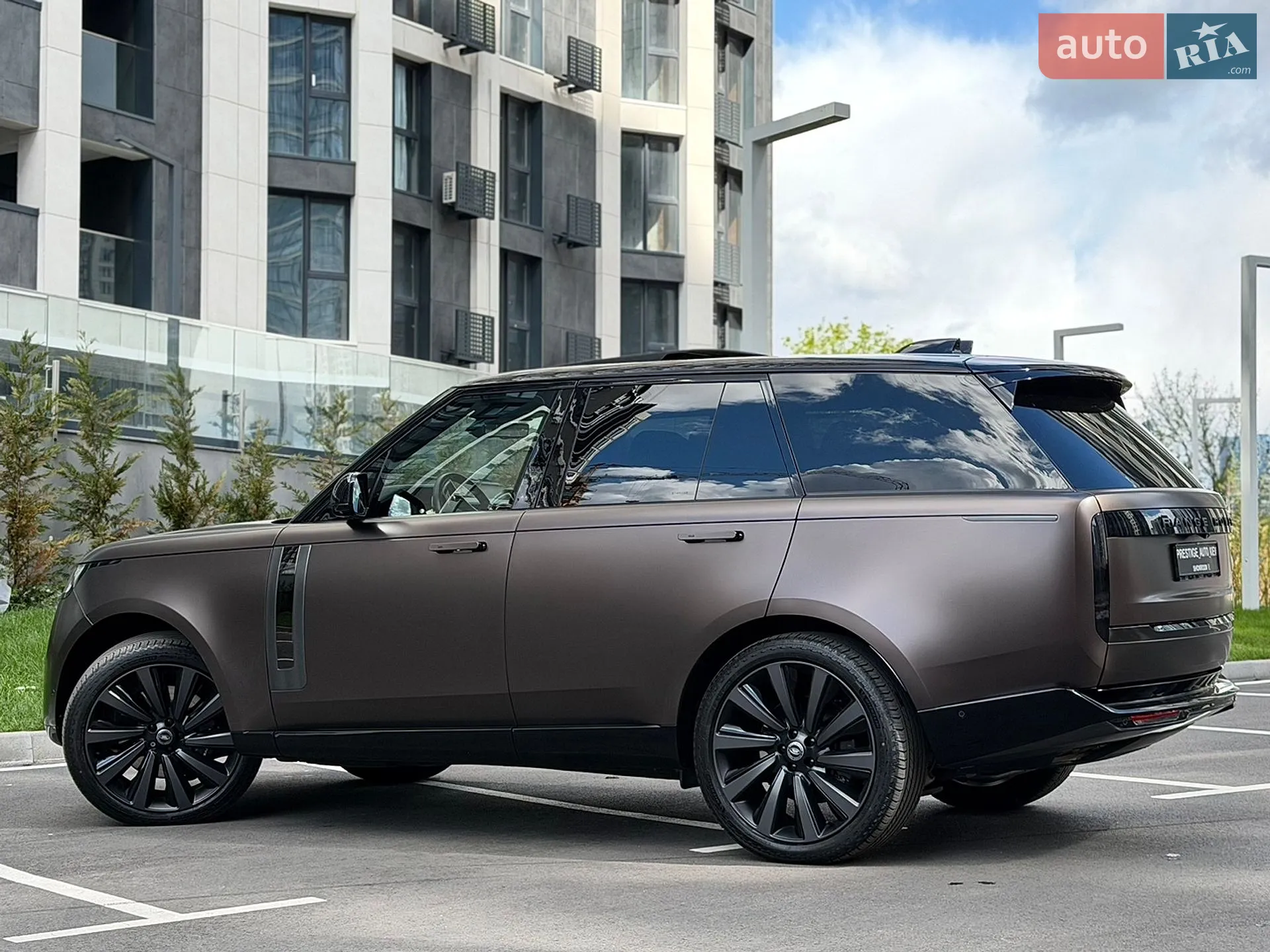 2023 Land Rover Range Rover - мініатюра 33