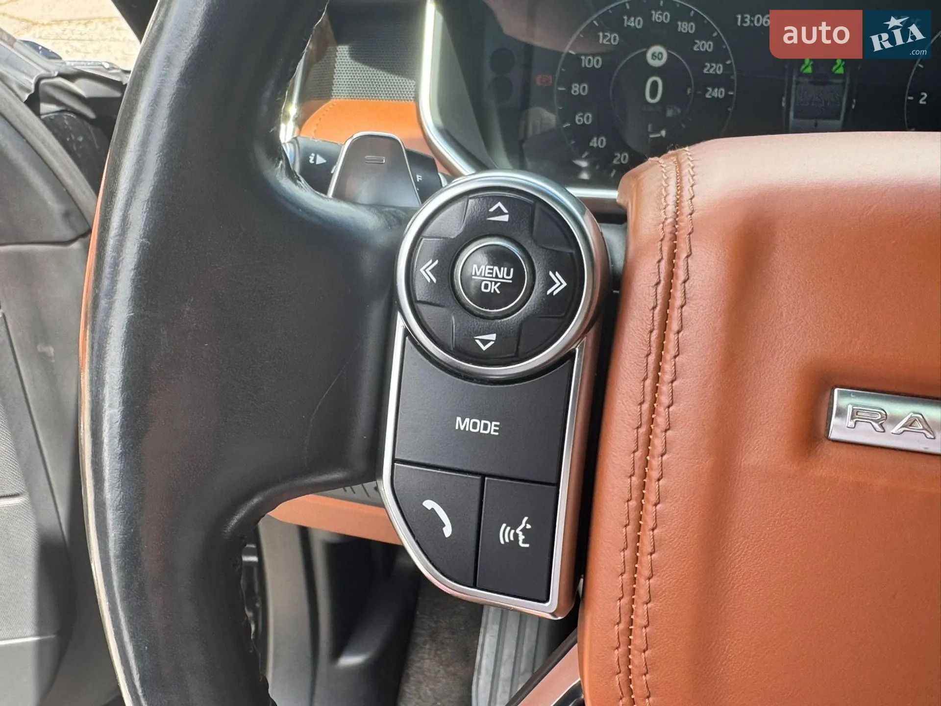 2016 Land Rover Range Rover - мініатюра 23