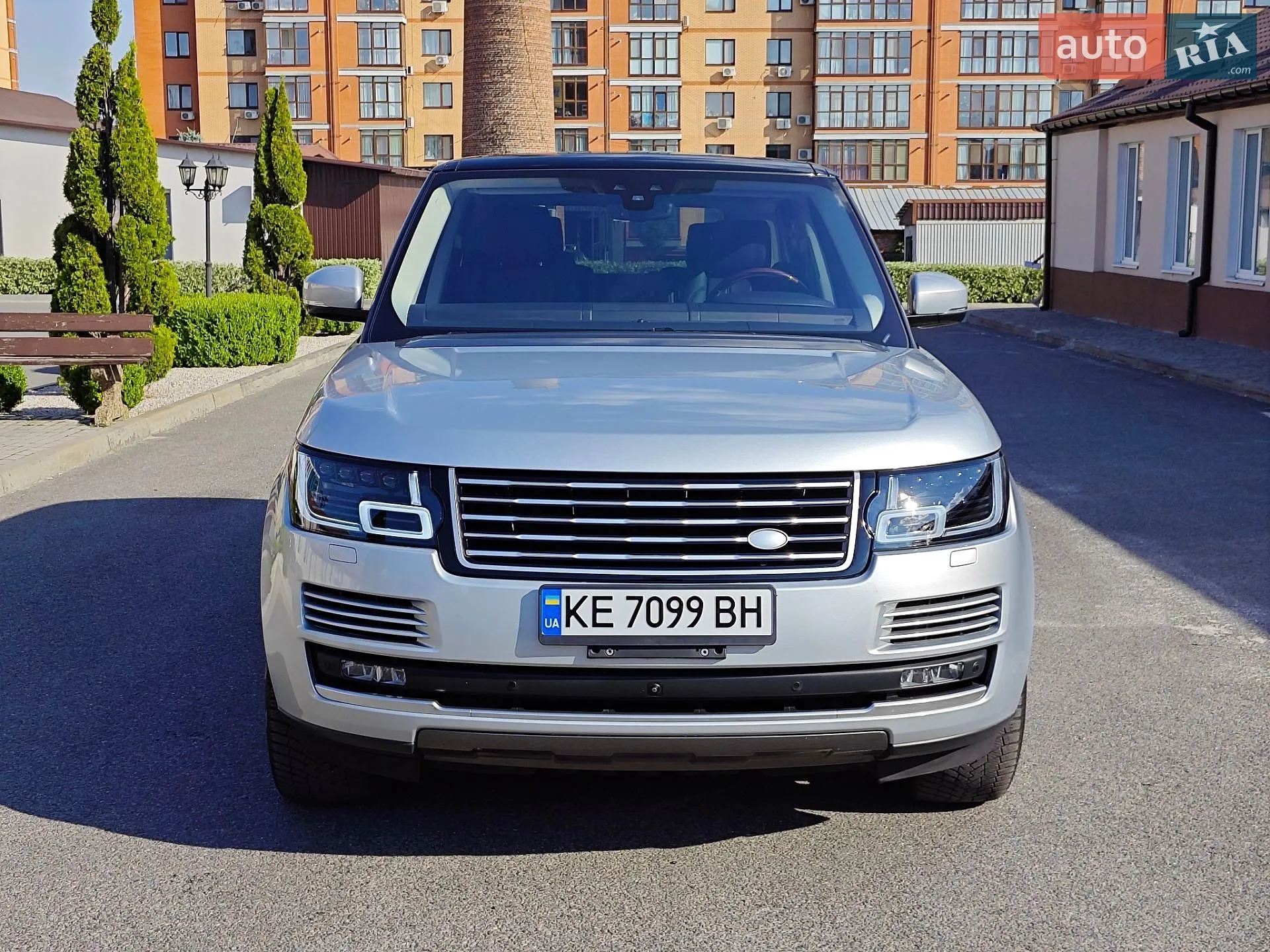 2017 Land Rover Range Rover - мініатюра 3