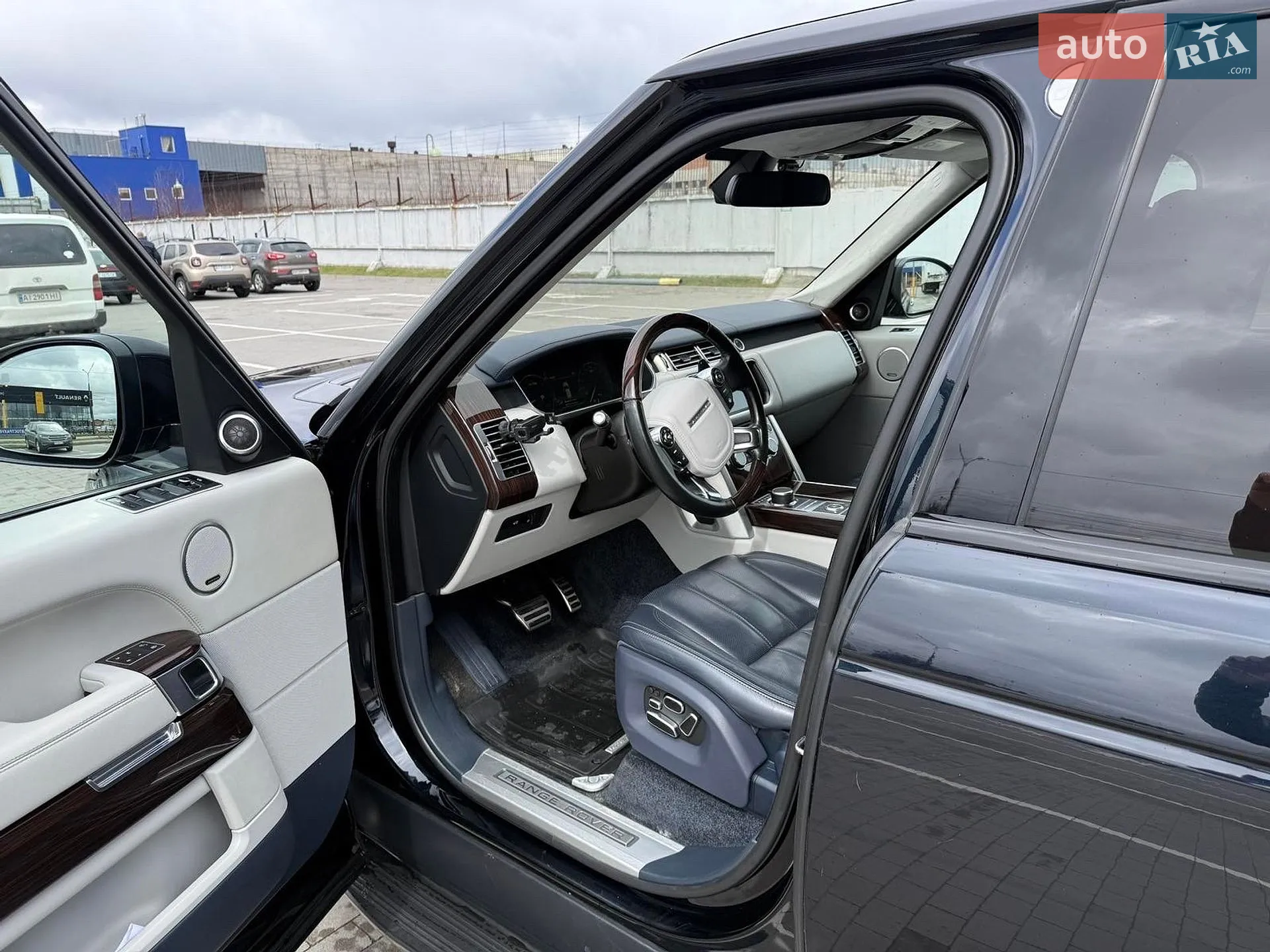2015 Land Rover Range Rover - мініатюра 10