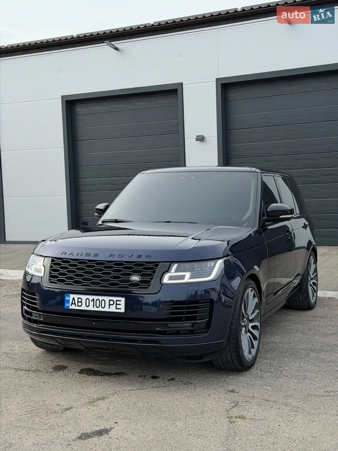 2018 Land Rover Range Rover - мініатюра 4