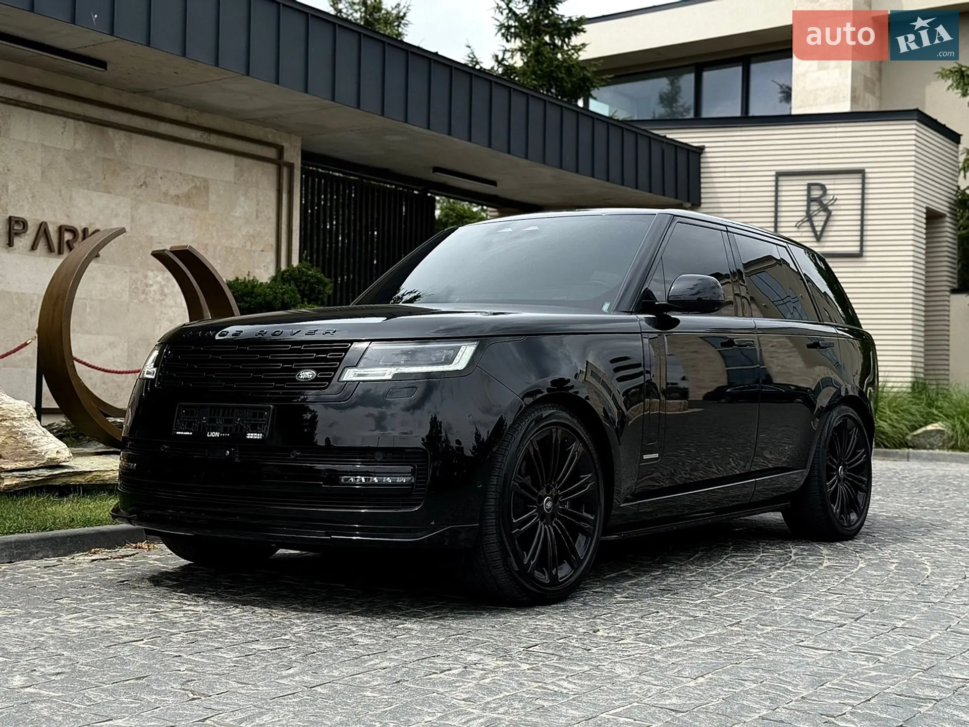 2023 Land Rover Range Rover - мініатюра 9