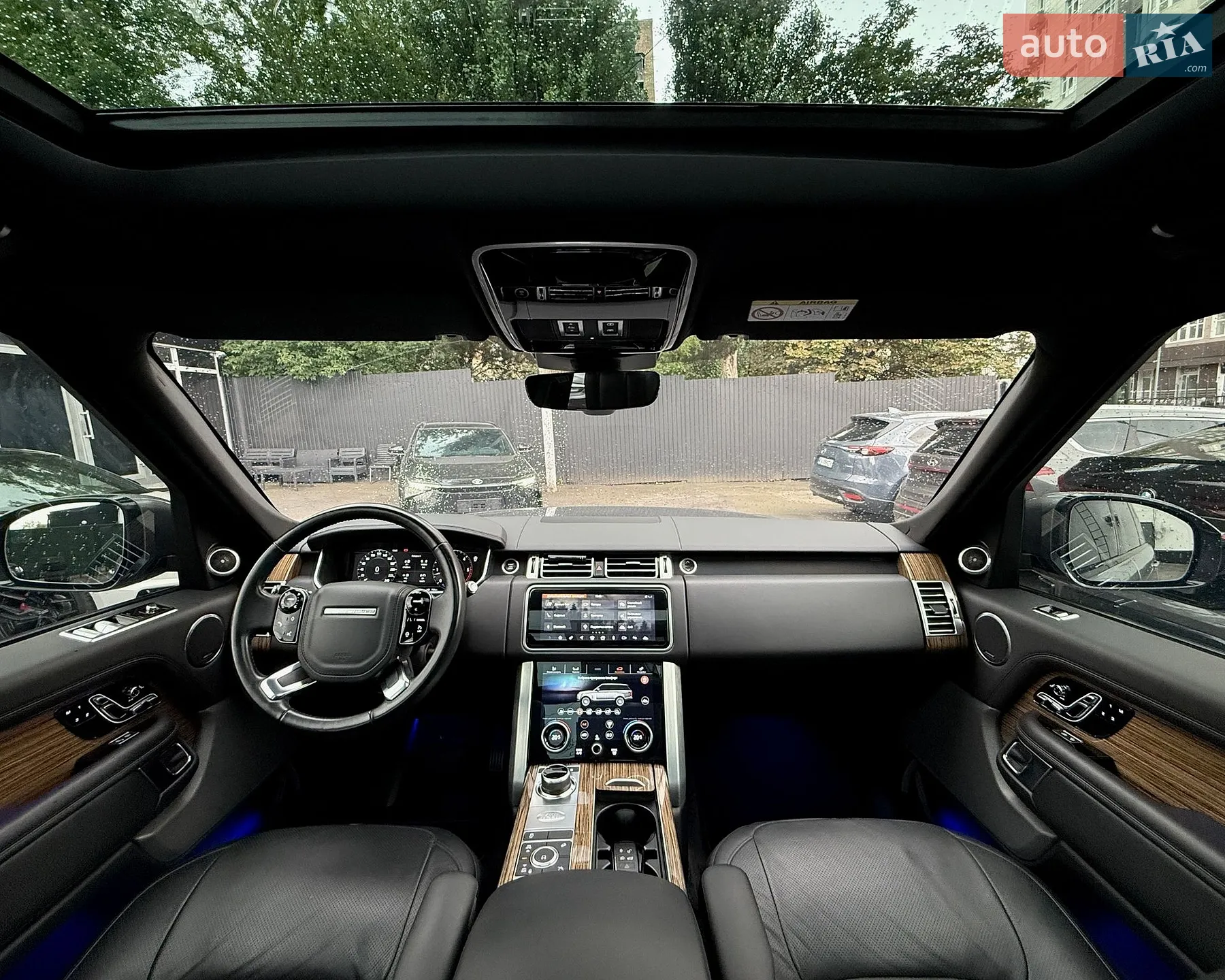 2019 Land Rover Range Rover - мініатюра 27