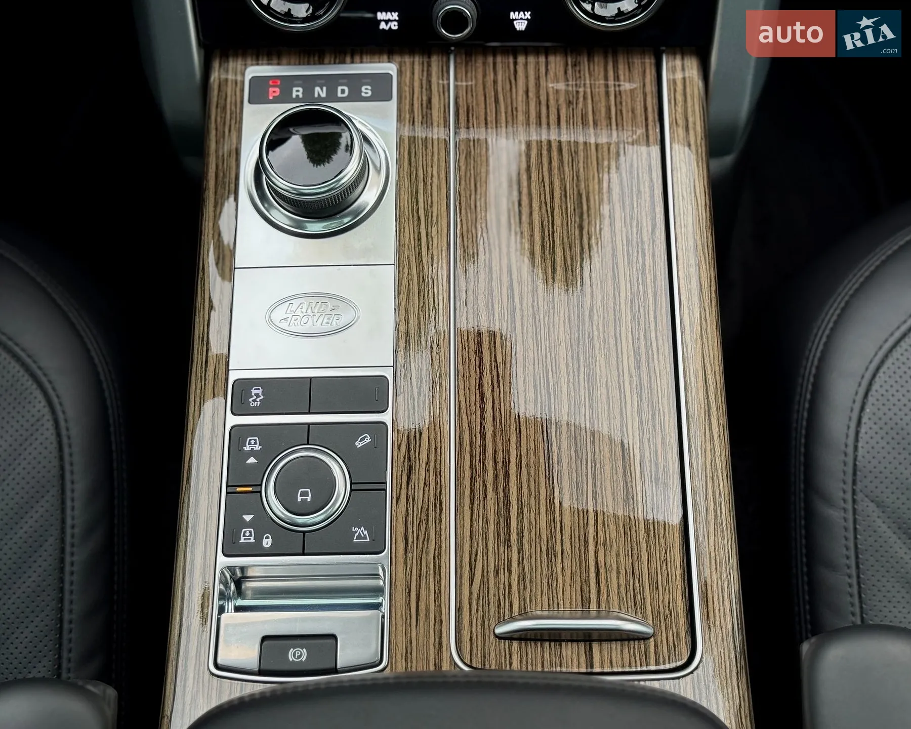 2019 Land Rover Range Rover - мініатюра 29
