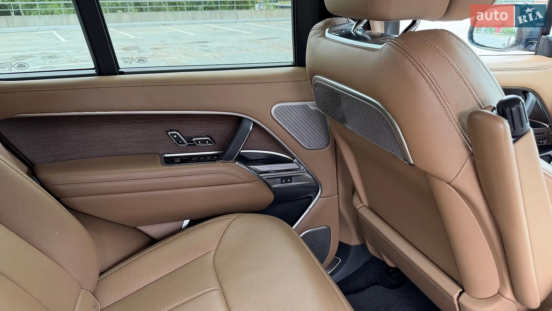 2023 Land Rover Range Rover - мініатюра 21