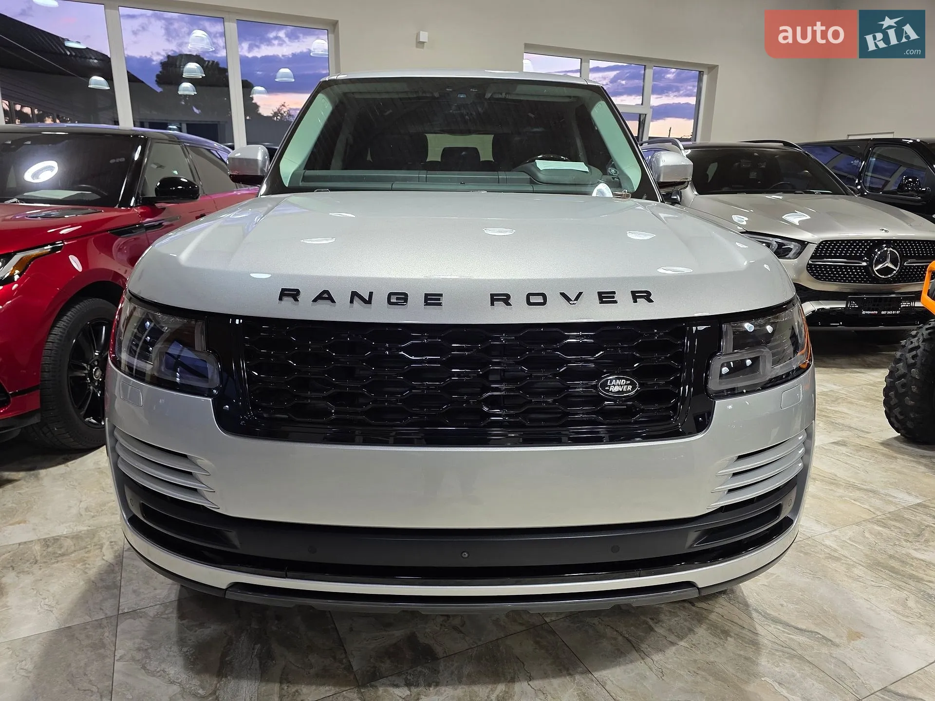 2019 Land Rover Range Rover - мініатюра 2