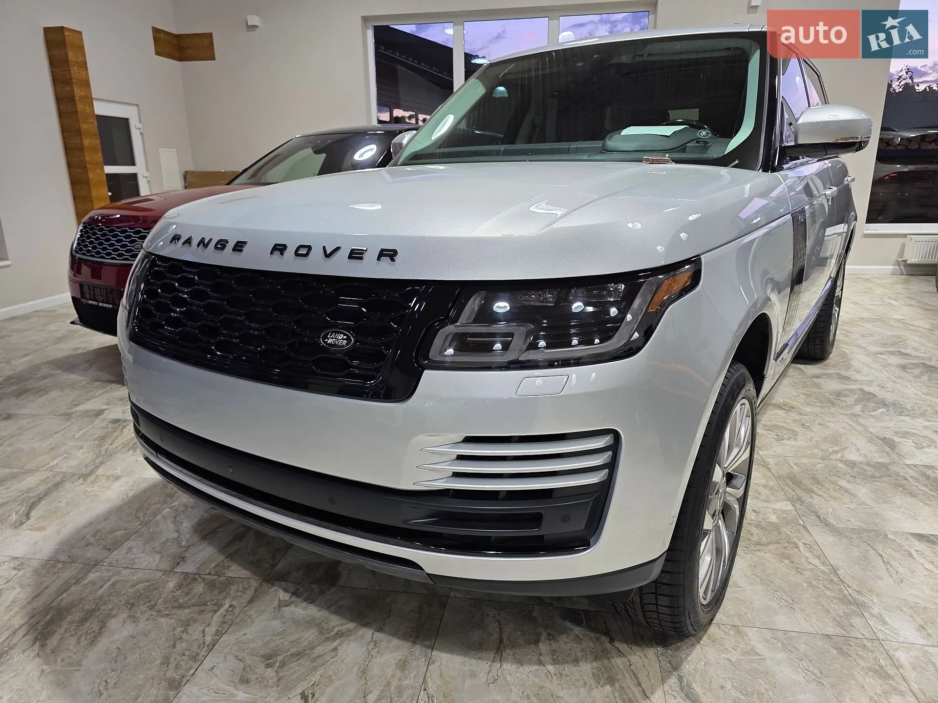 2019 Land Rover Range Rover - мініатюра 3