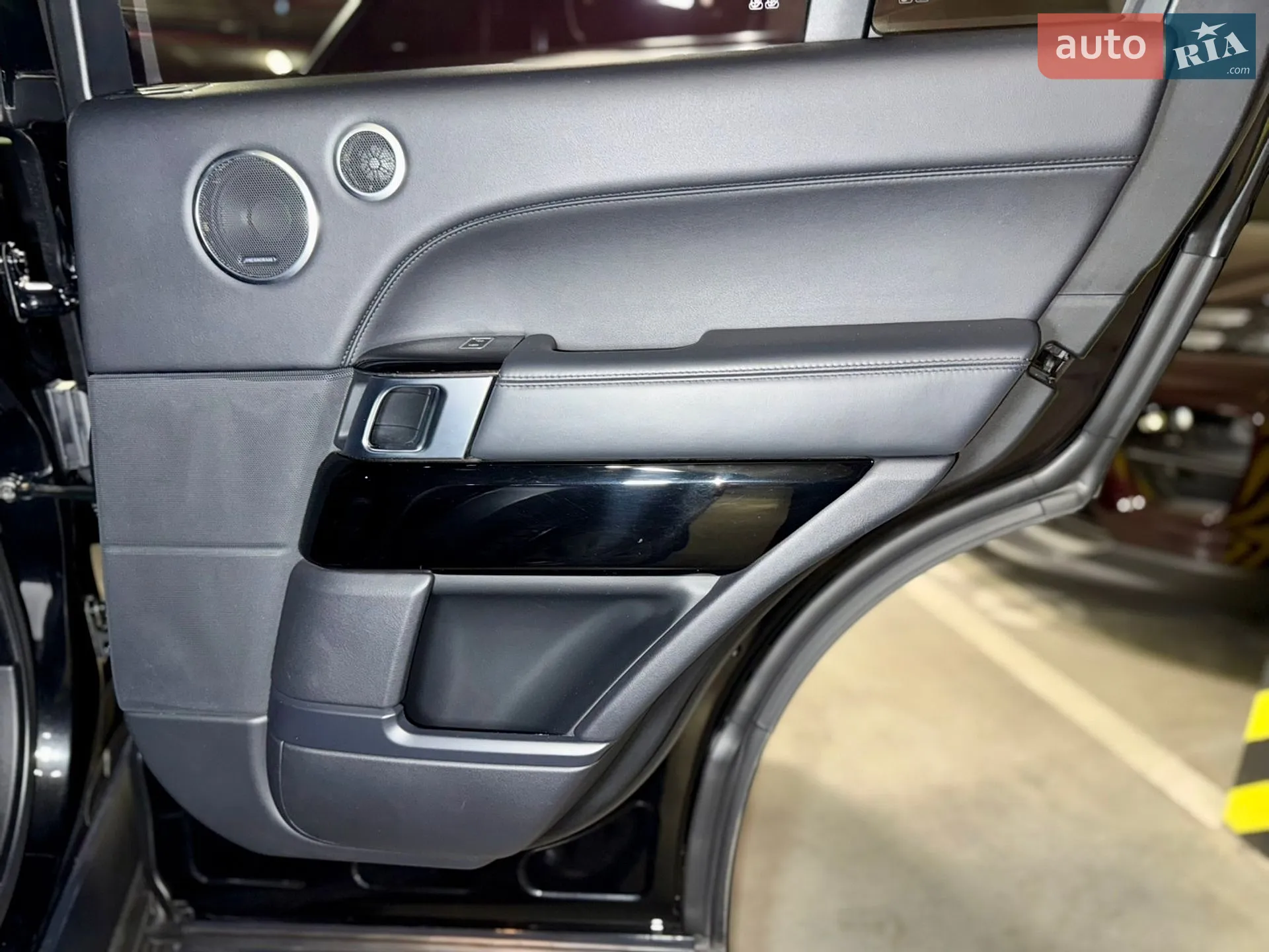 2013 Land Rover Range Rover - мініатюра 36