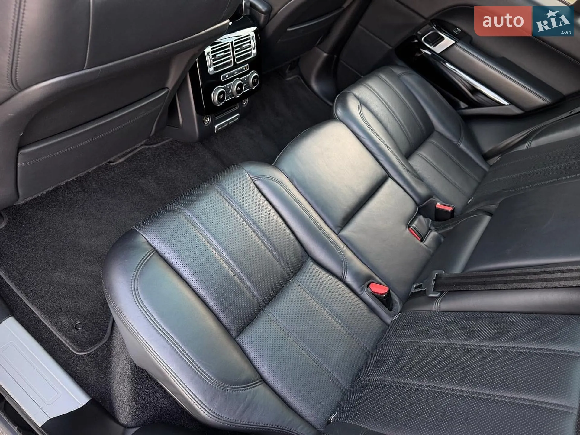 2016 Land Rover Range Rover - мініатюра 39