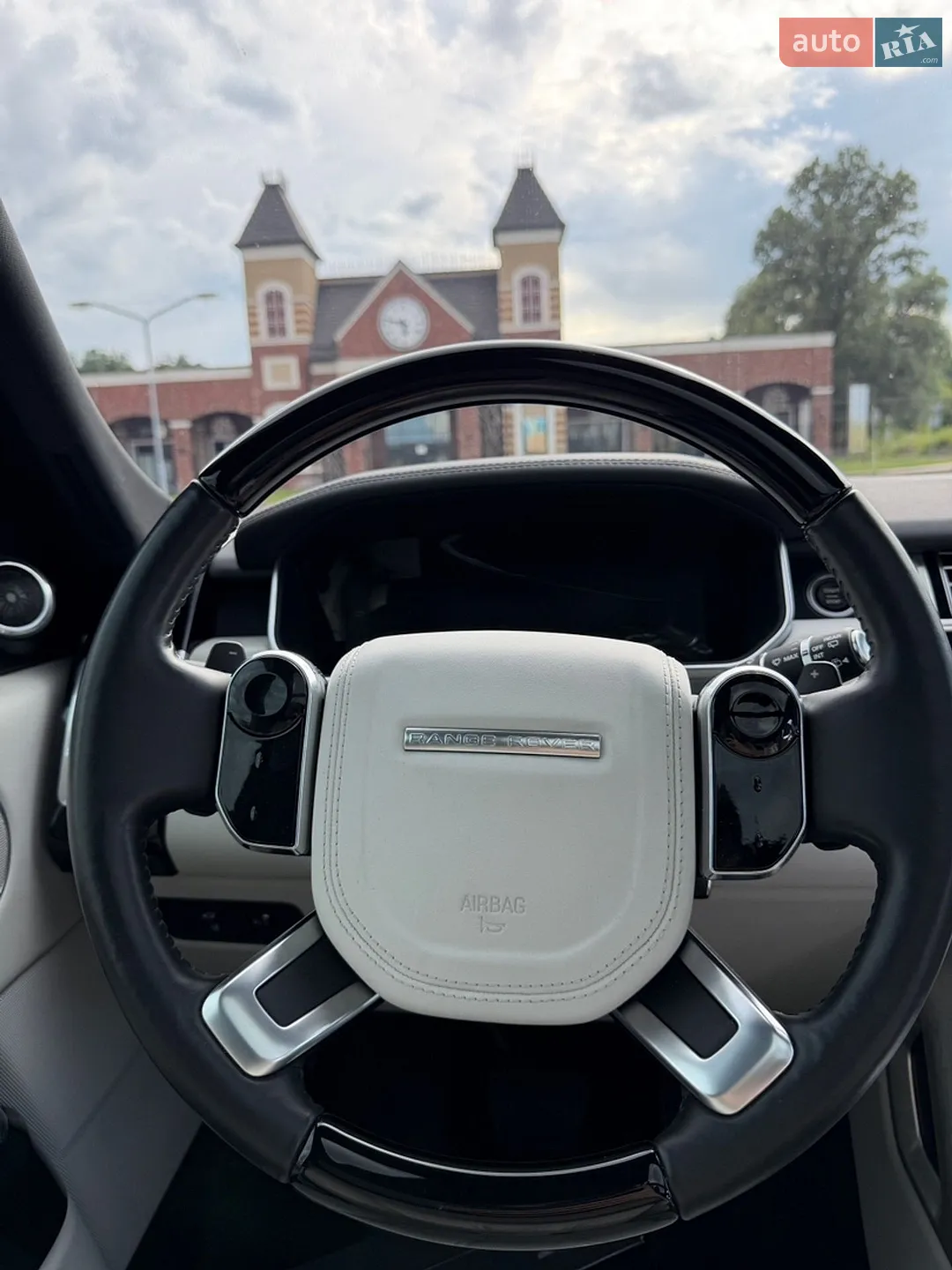 2015 Land Rover Range Rover - мініатюра 23