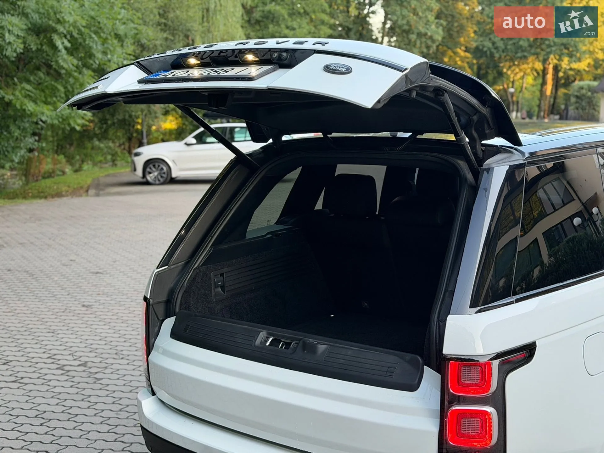 2017 Land Rover Range Rover - мініатюра 13