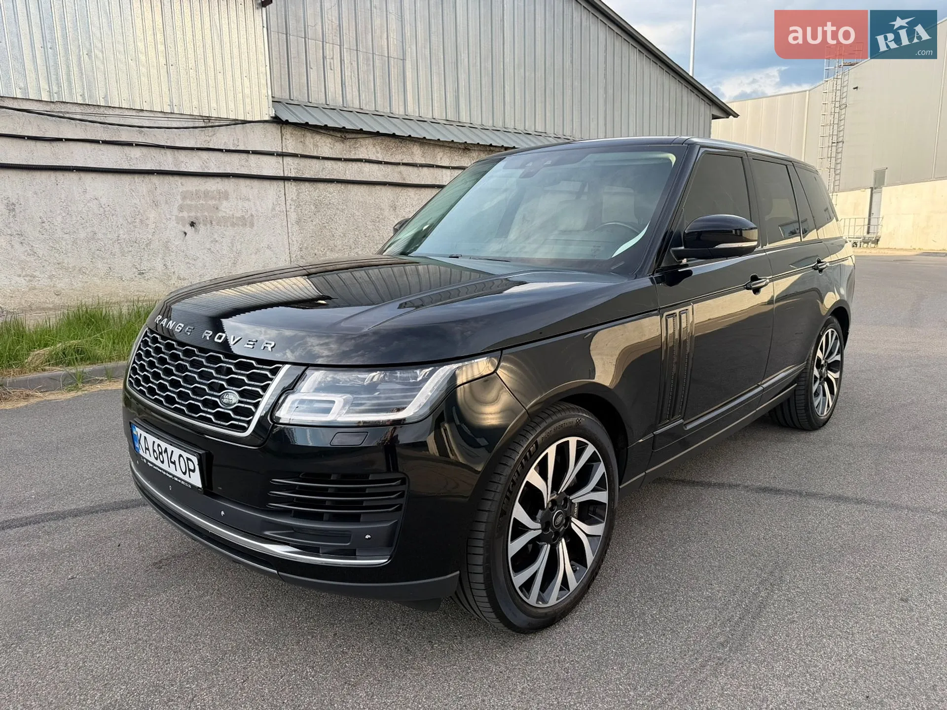 2018 Land Rover Range Rover - мініатюра 21