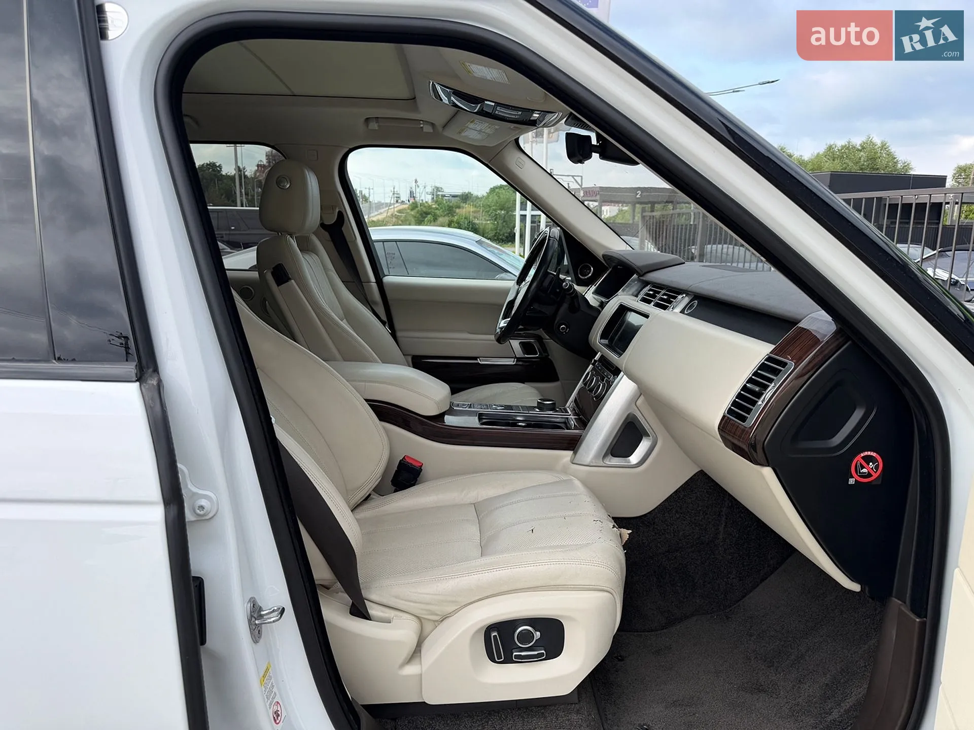 2017 Land Rover Range Rover - мініатюра 15