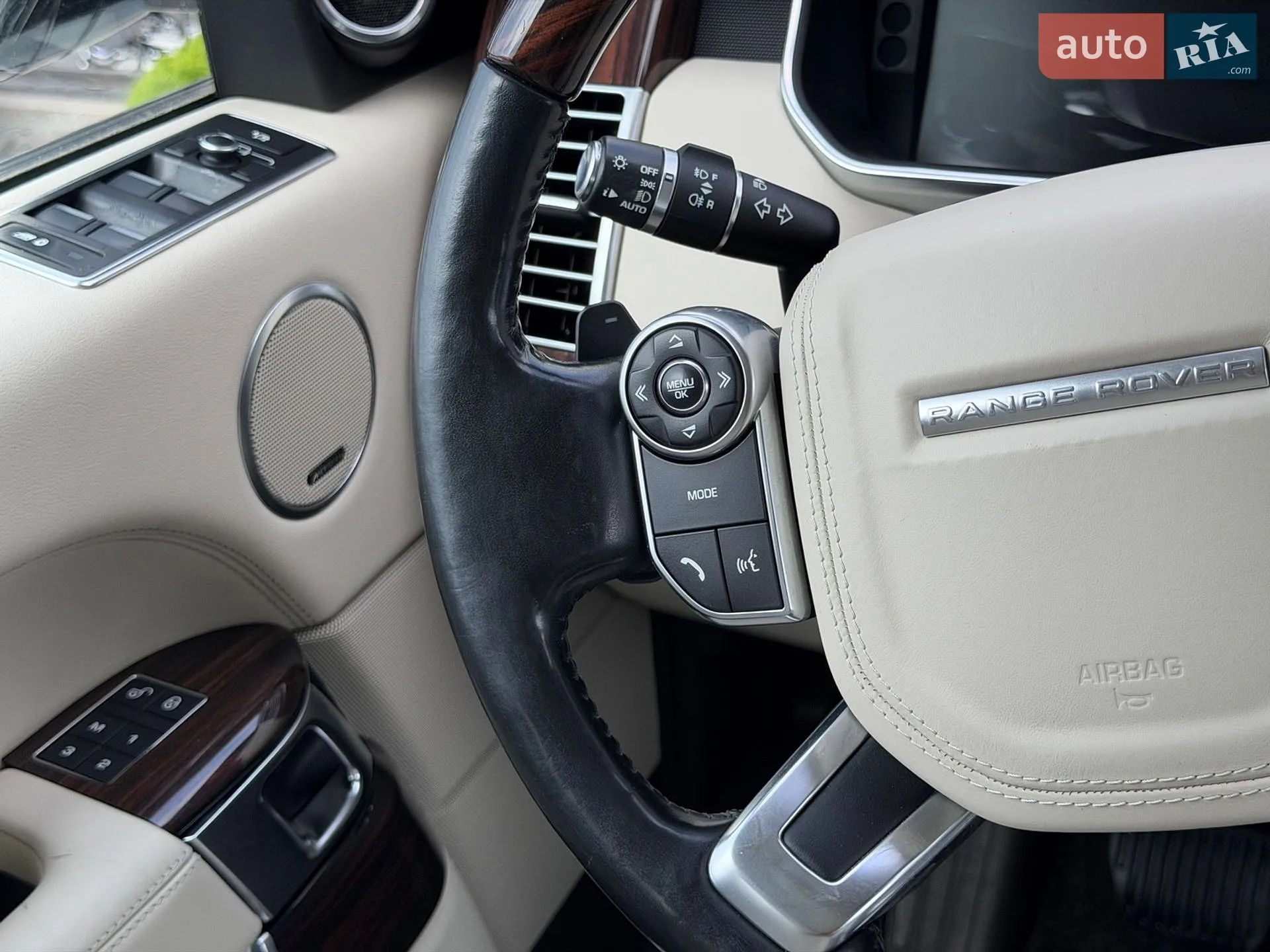 2017 Land Rover Range Rover - мініатюра 19