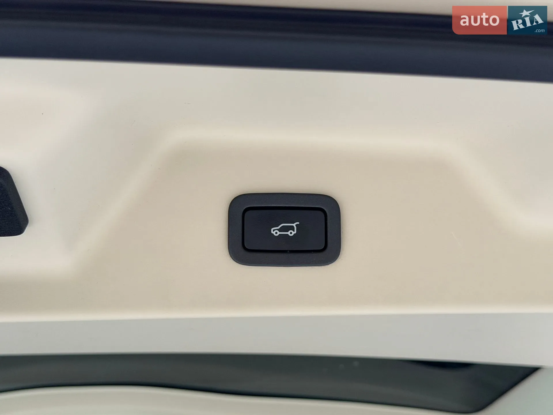 2017 Land Rover Range Rover - мініатюра 23