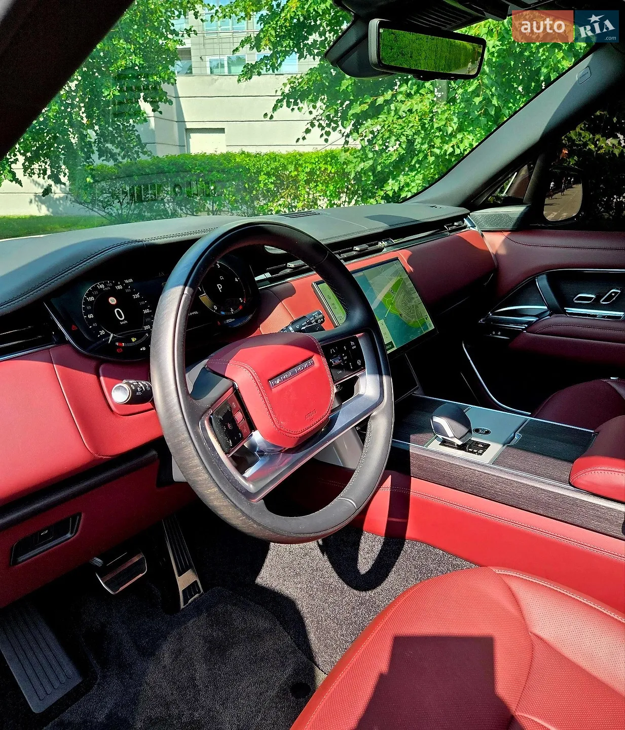 2025 Land Rover Range Rover - мініатюра 15