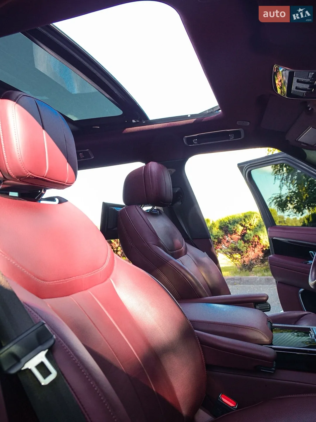2024 Land Rover Range Rover - мініатюра 32