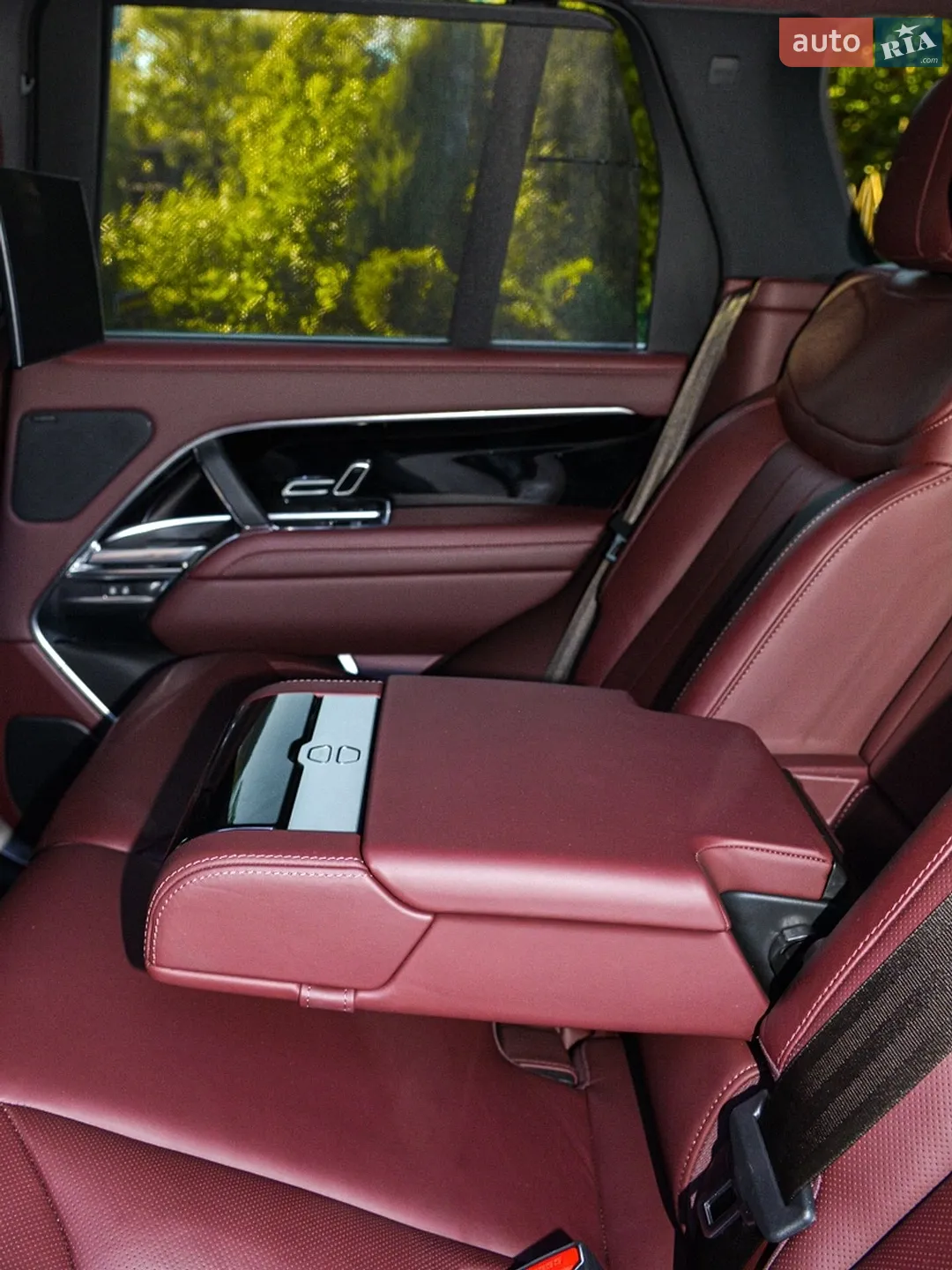 2024 Land Rover Range Rover - мініатюра 37