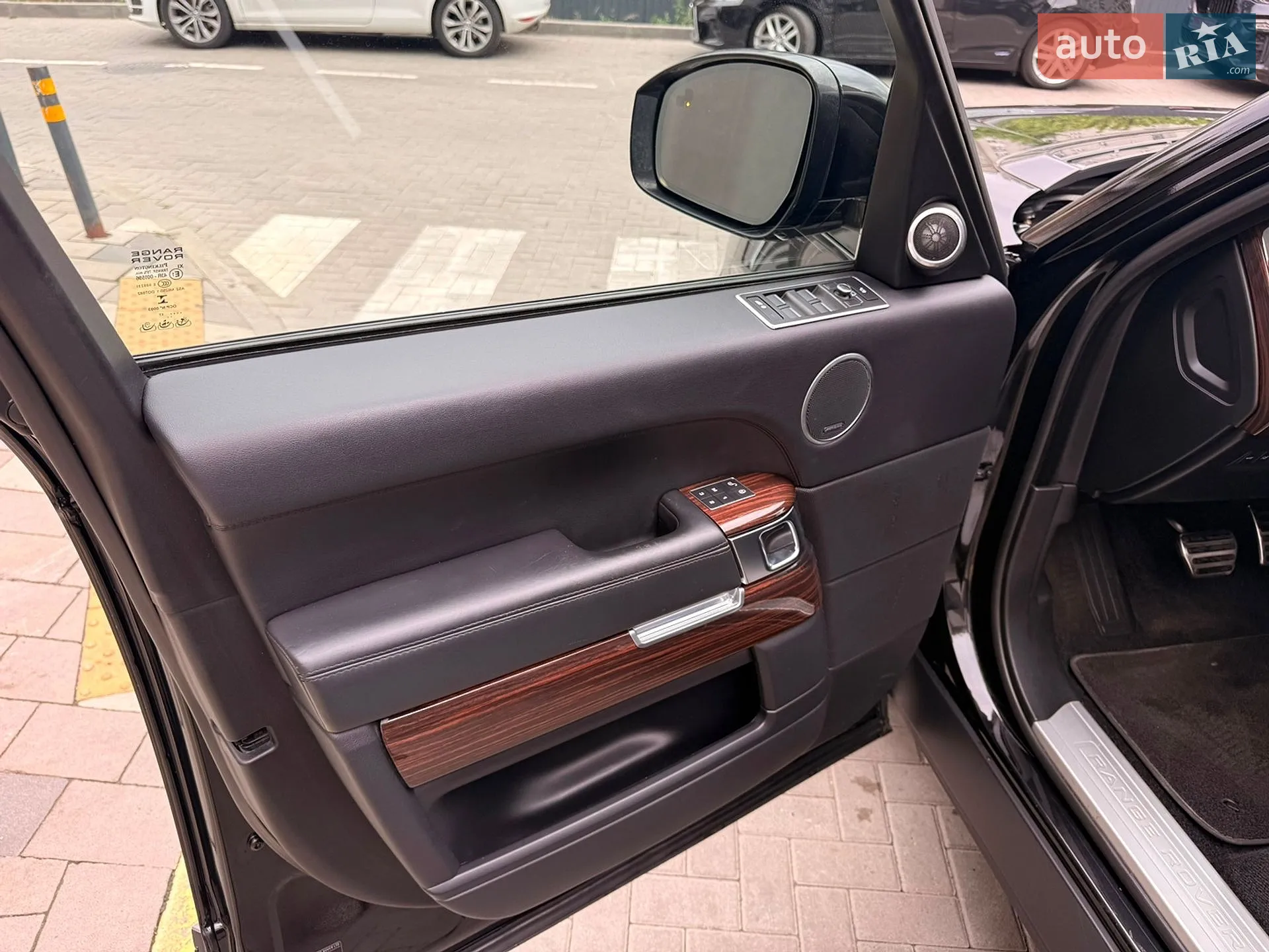 2018 Volkswagen Touareg - мініатюра 9